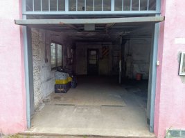 Venta Deposito-Galpon, OLIVOS, 200m2,calle Pelliza