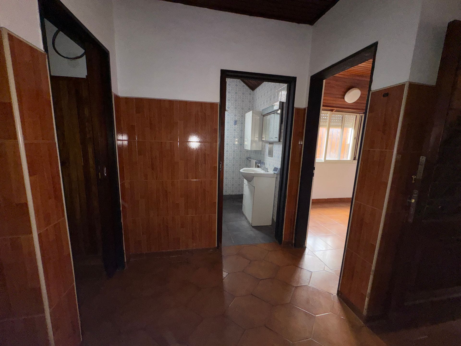 Venta-Casa+Local 4 Ambientes-El Talar-Lote Amplio