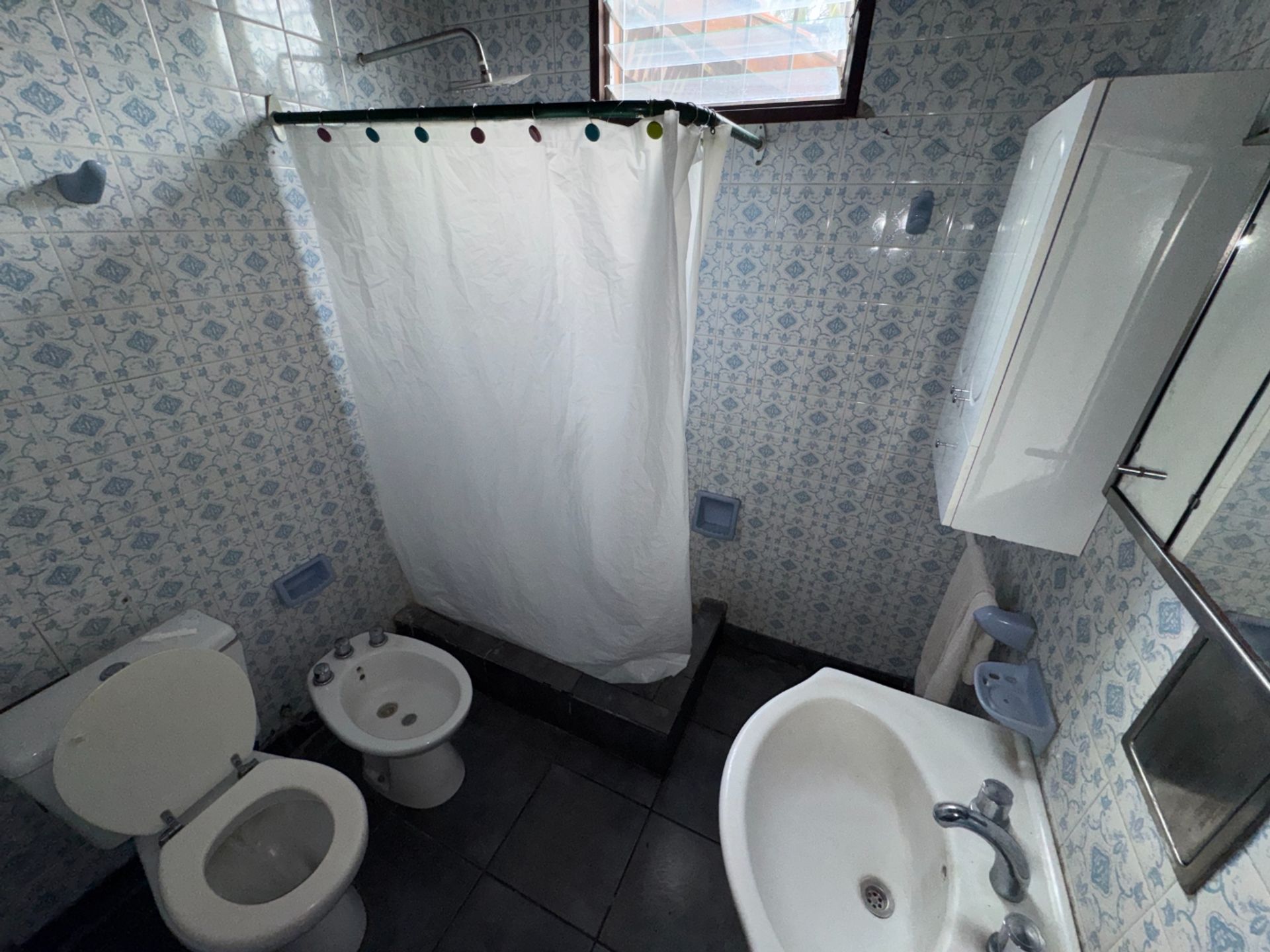 Venta-Casa+Local 4 Ambientes-El Talar-Lote Amplio