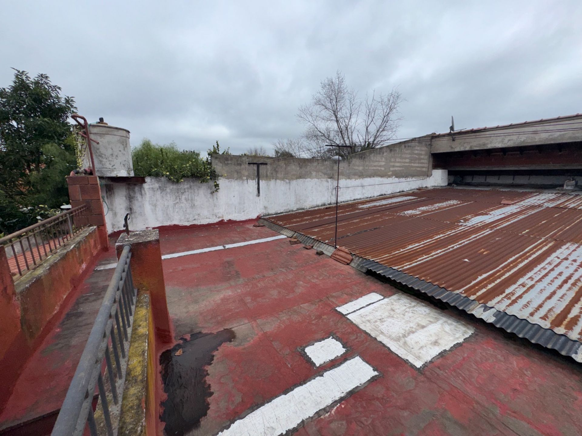 Venta-Casa+Local 4 Ambientes-El Talar-Lote Amplio