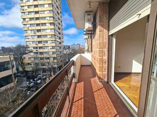 Departamento 3 Amb Alquiler San Isidro Con Balcón