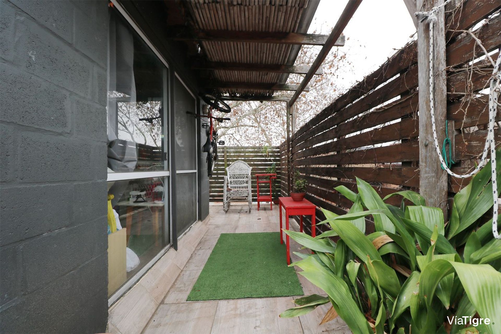 Casa Triplex En Venta 3 Amb Terraza Florida