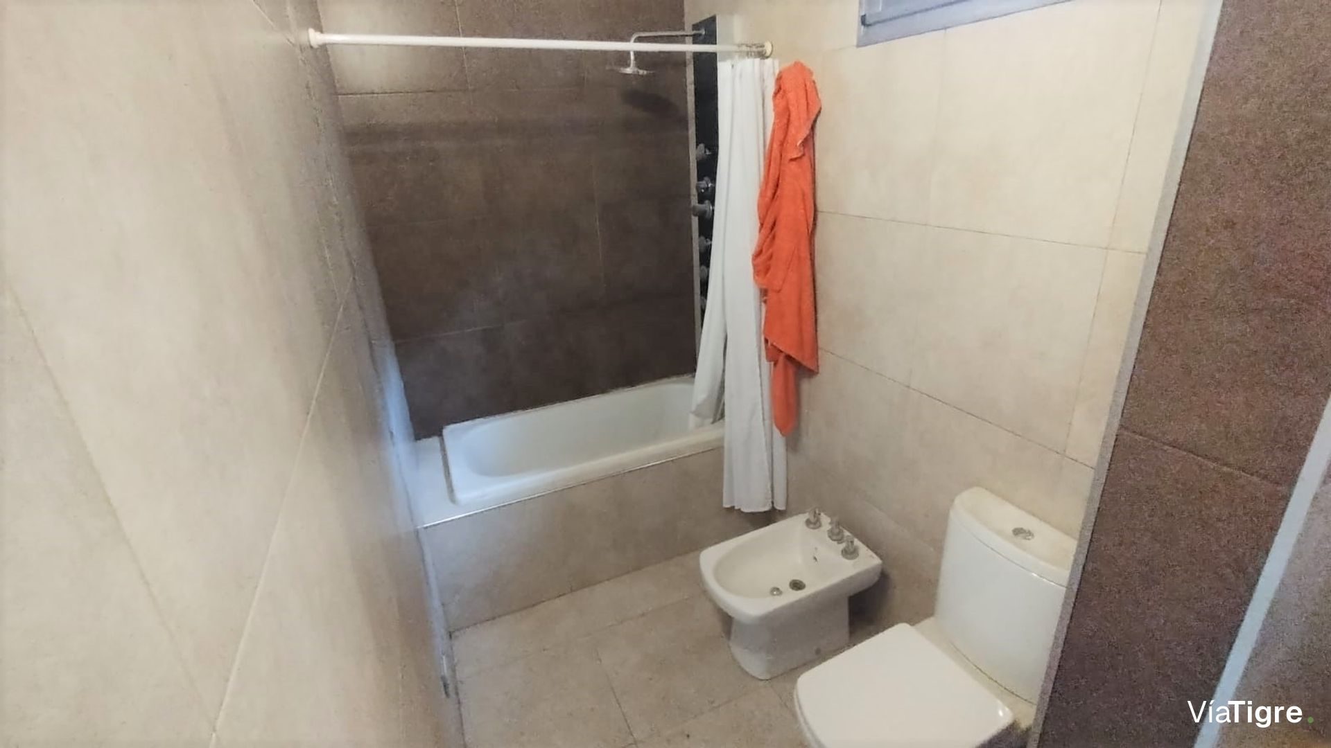 Venta De Casa De 5 Ambientes En Virreyes