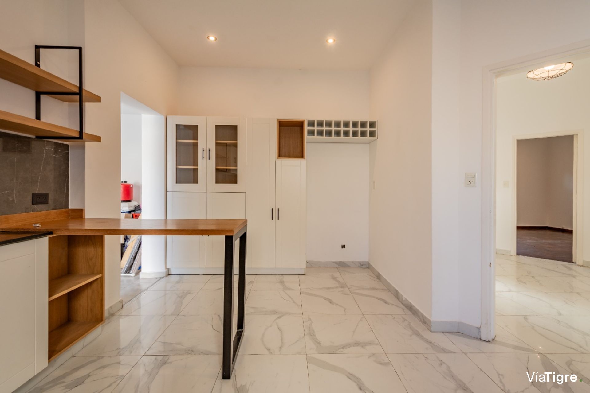 Depto Tipo Casa-Pileta-Gran Terraza-Plaza Martinez