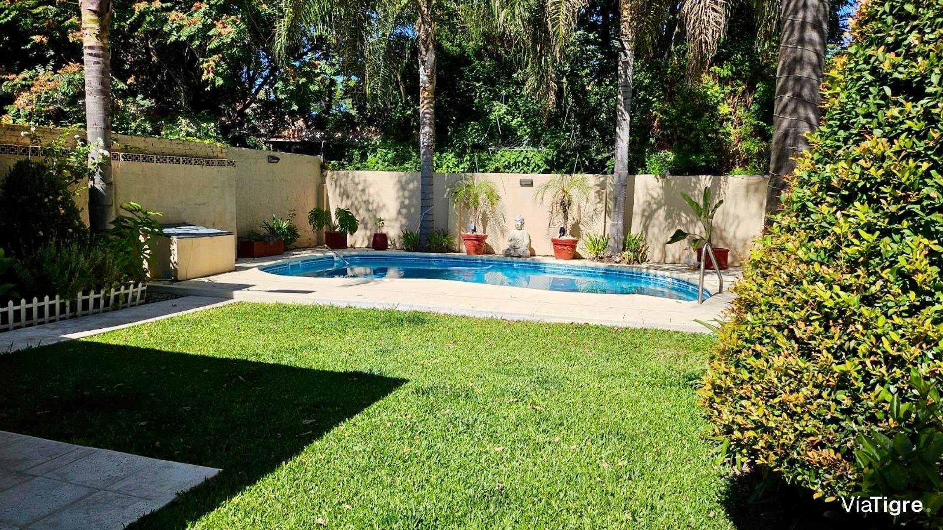Venta casa 7 ambientes - Pileta - San Isidro