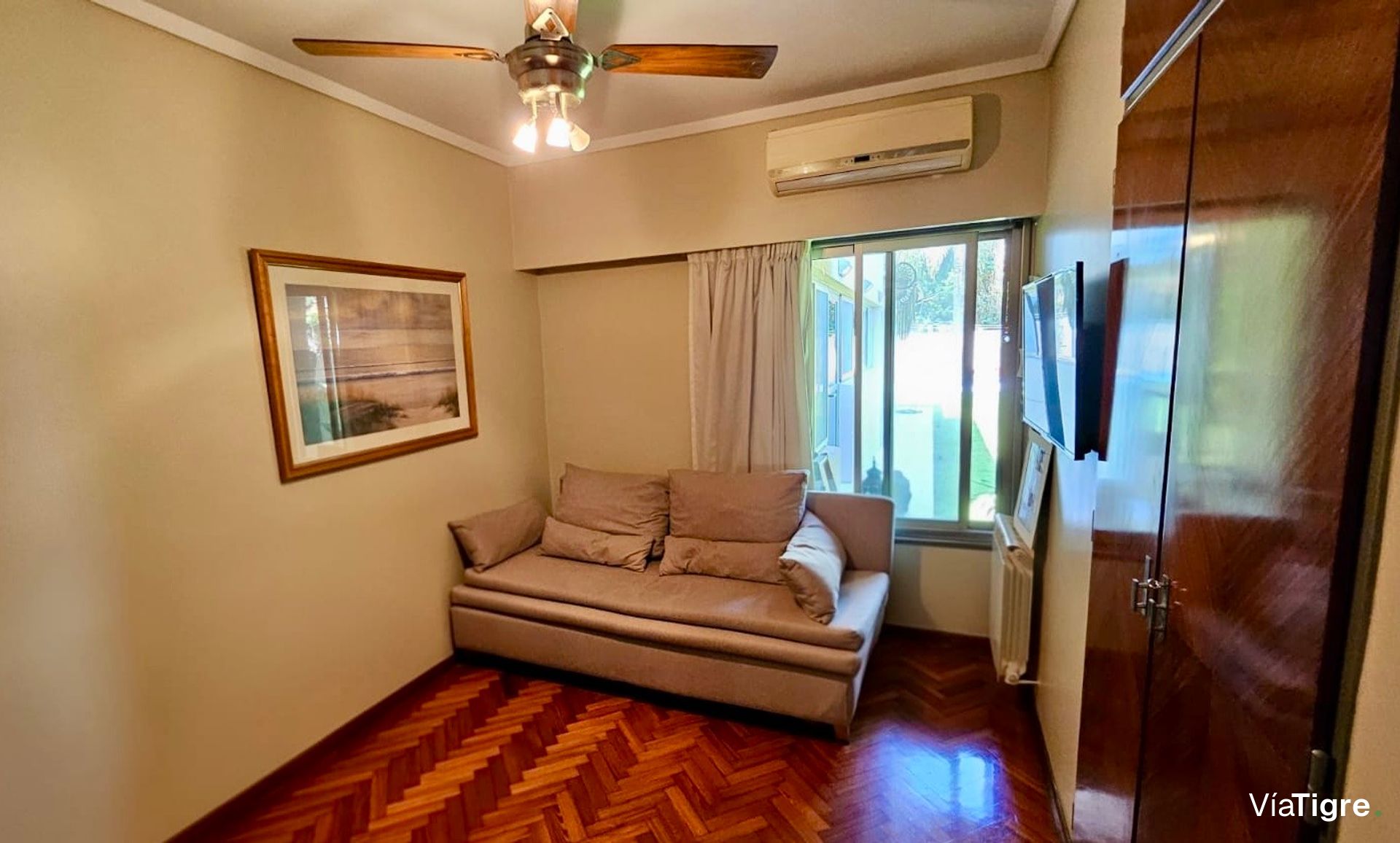 Venta casa 7 ambientes - Pileta - San Isidro