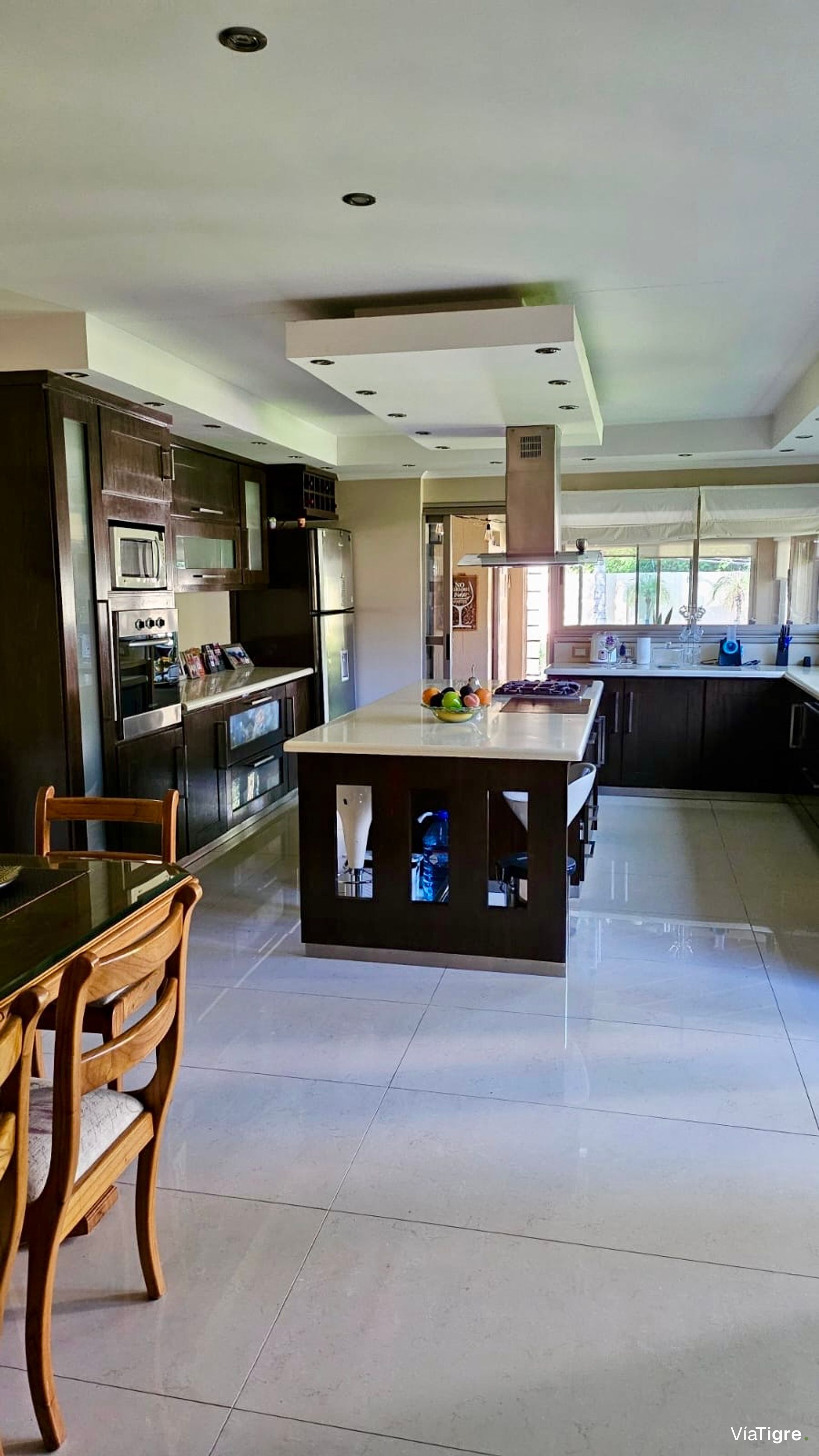 Venta casa 7 ambientes - Pileta - San Isidro