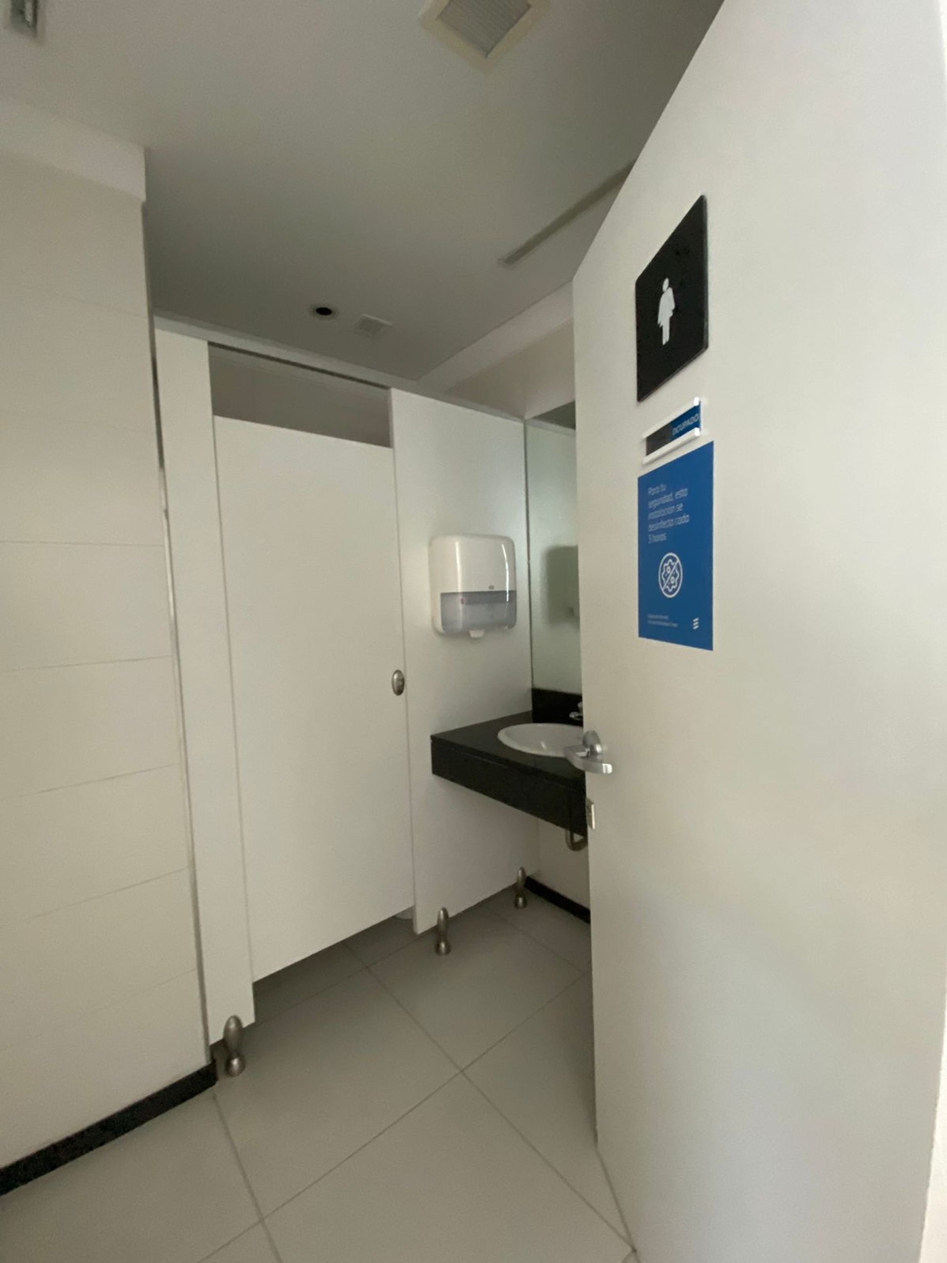 Oficina Alquiler E. Proa Vte.lopez Cocheras
