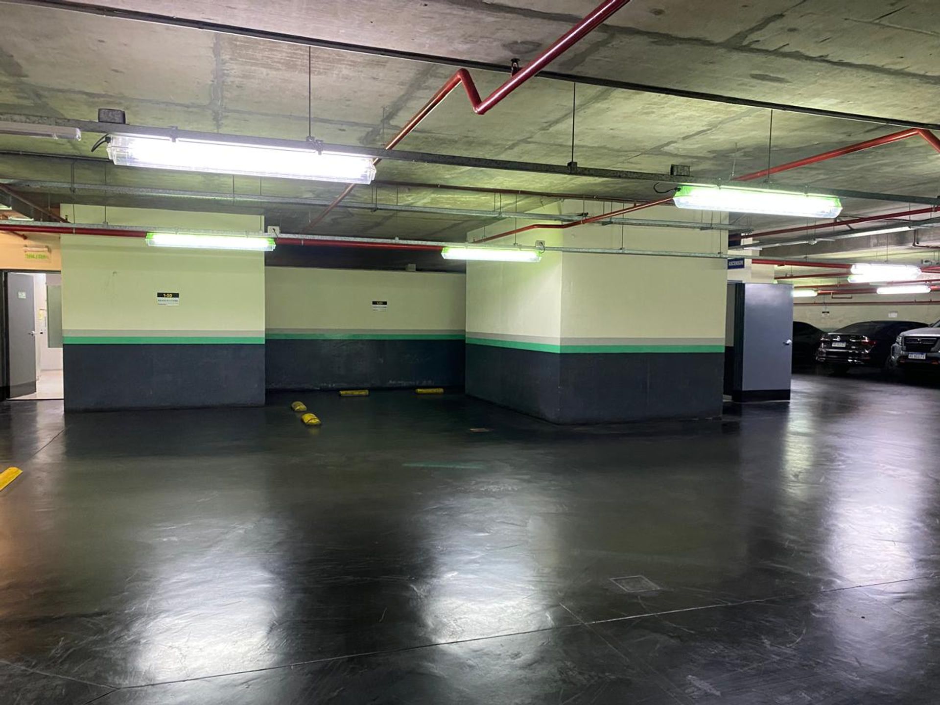 Oficina Alquiler E. Proa Vte.lopez Cocheras