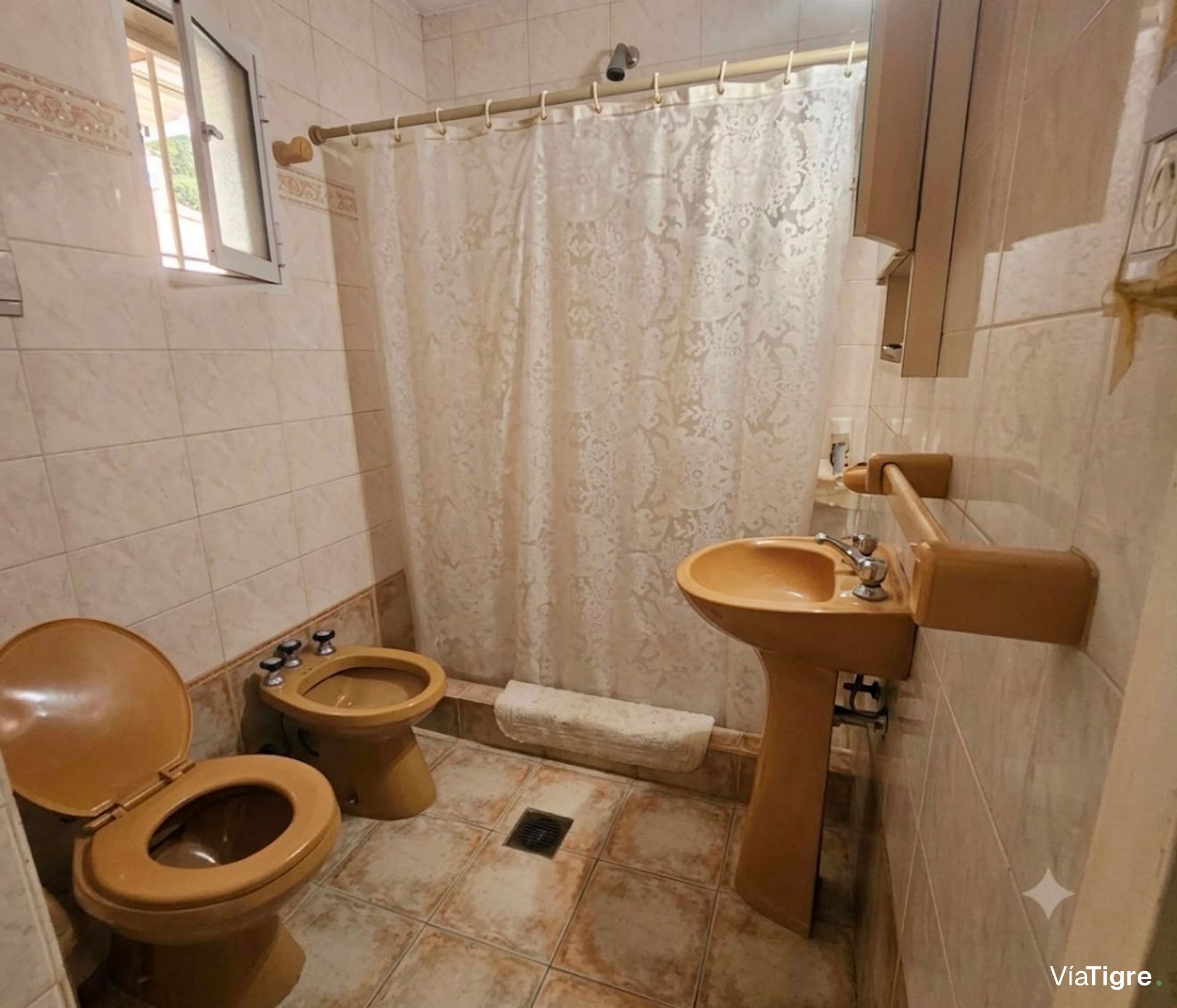 Hermosa Casa en lote propio San Fernando
