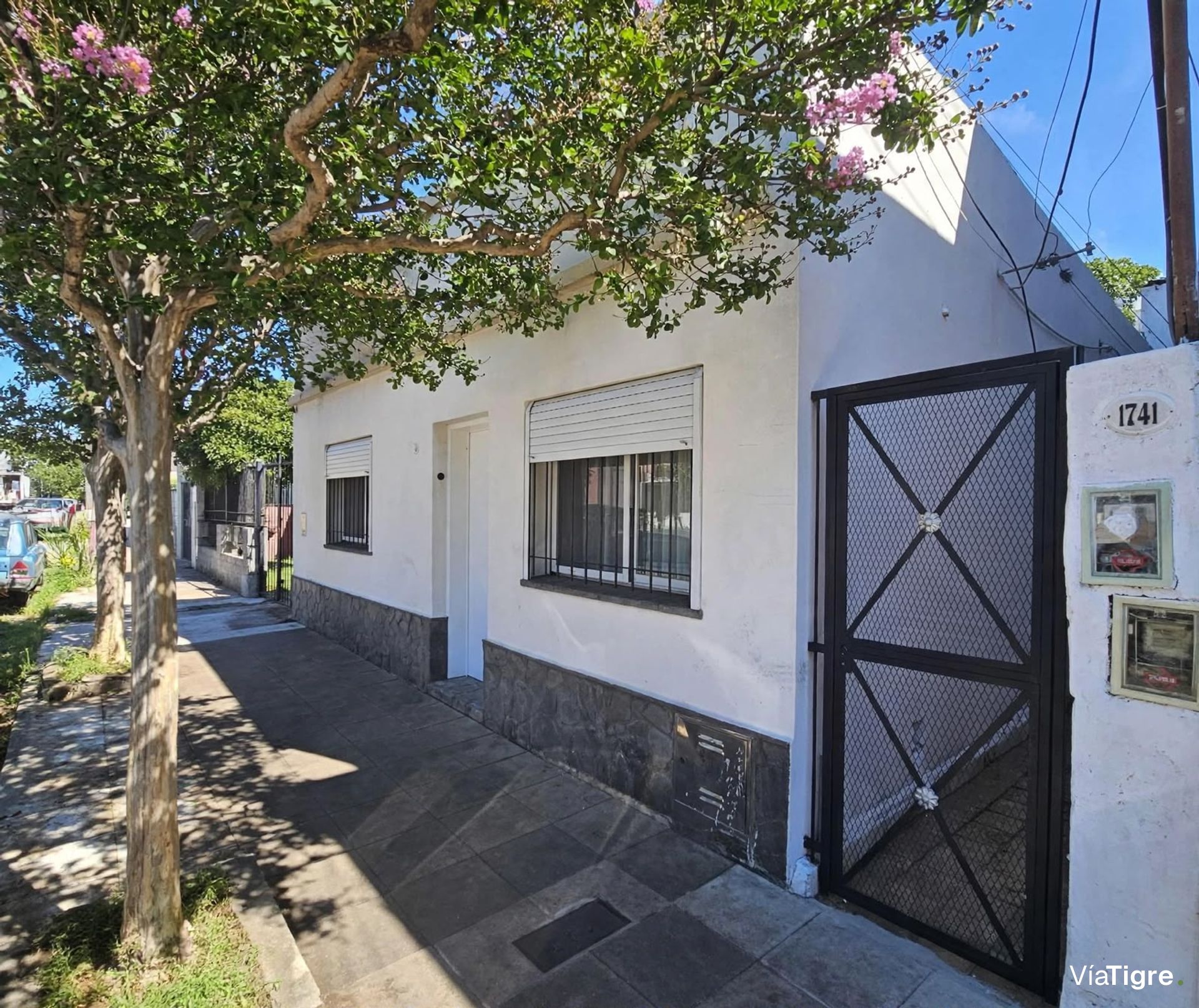 Hermosa Casa en lote propio San Fernando