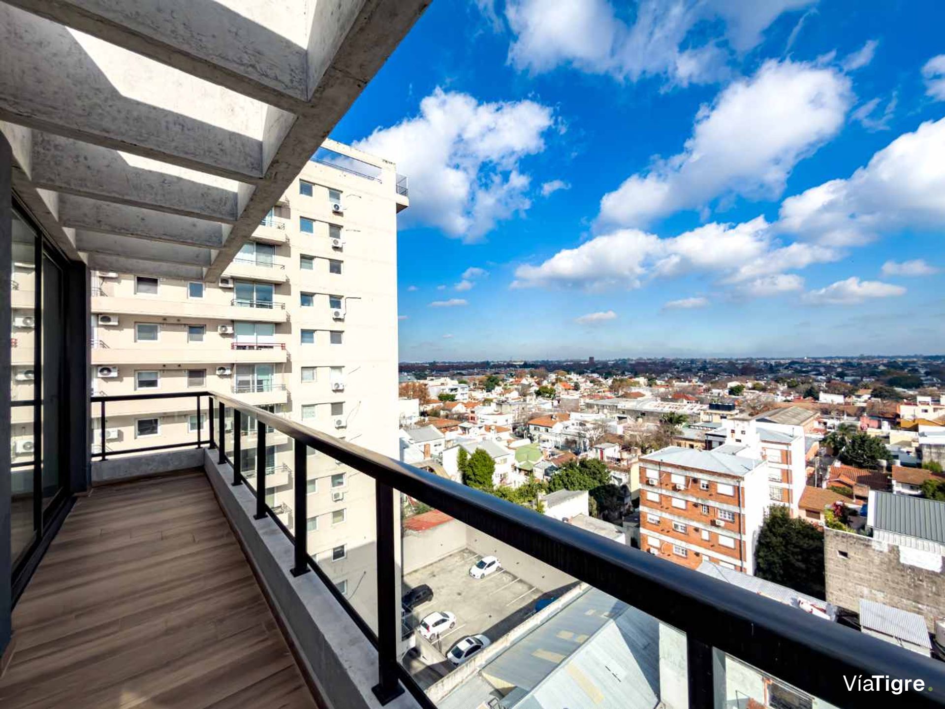 Venta Departamento 3 Ambientes Piso Alto Terraza