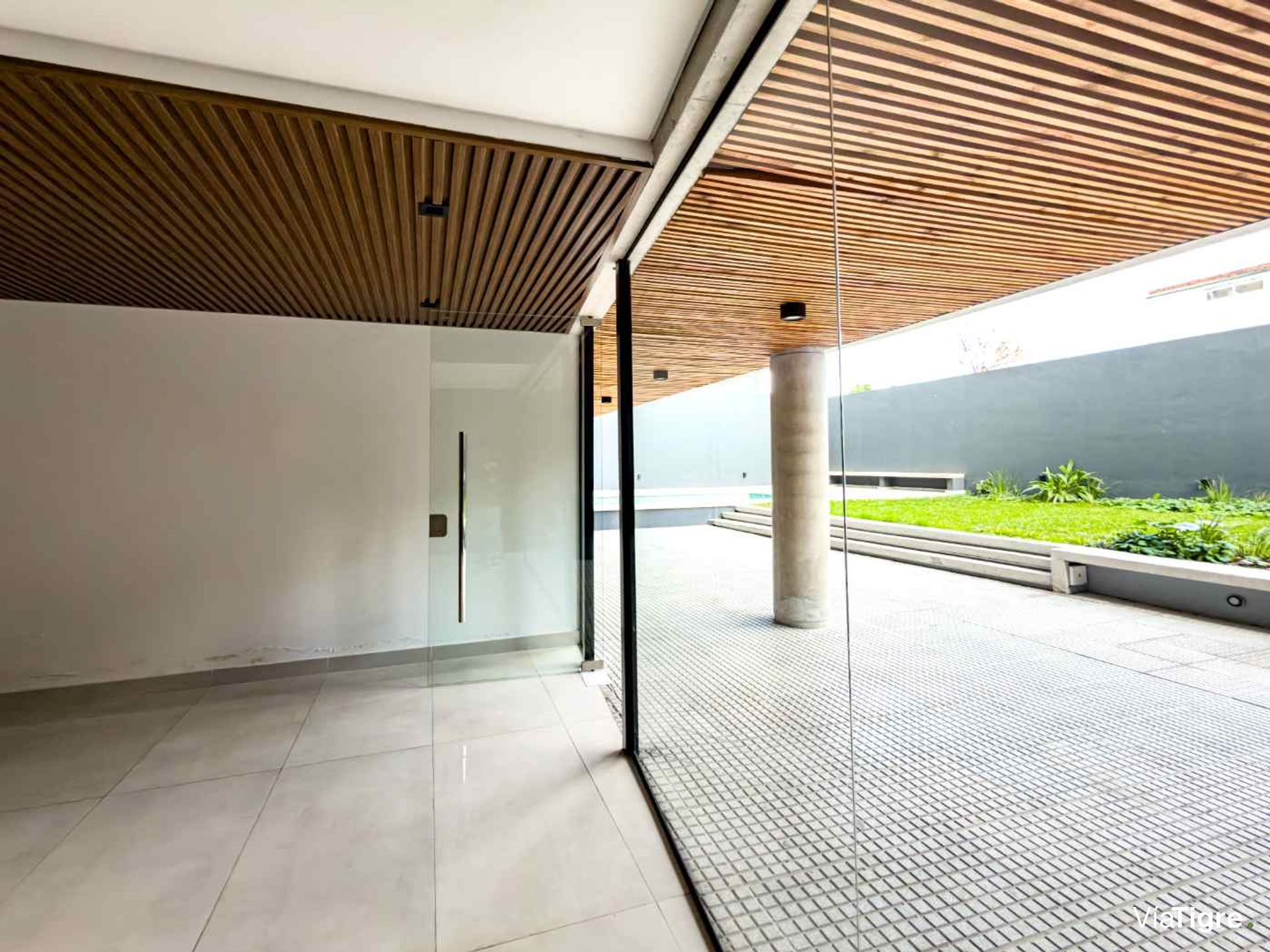 Venta Departamento 3 Ambientes Piso Alto Terraza
