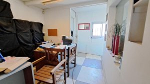 Warehouse, 450 square meters in Victoria
