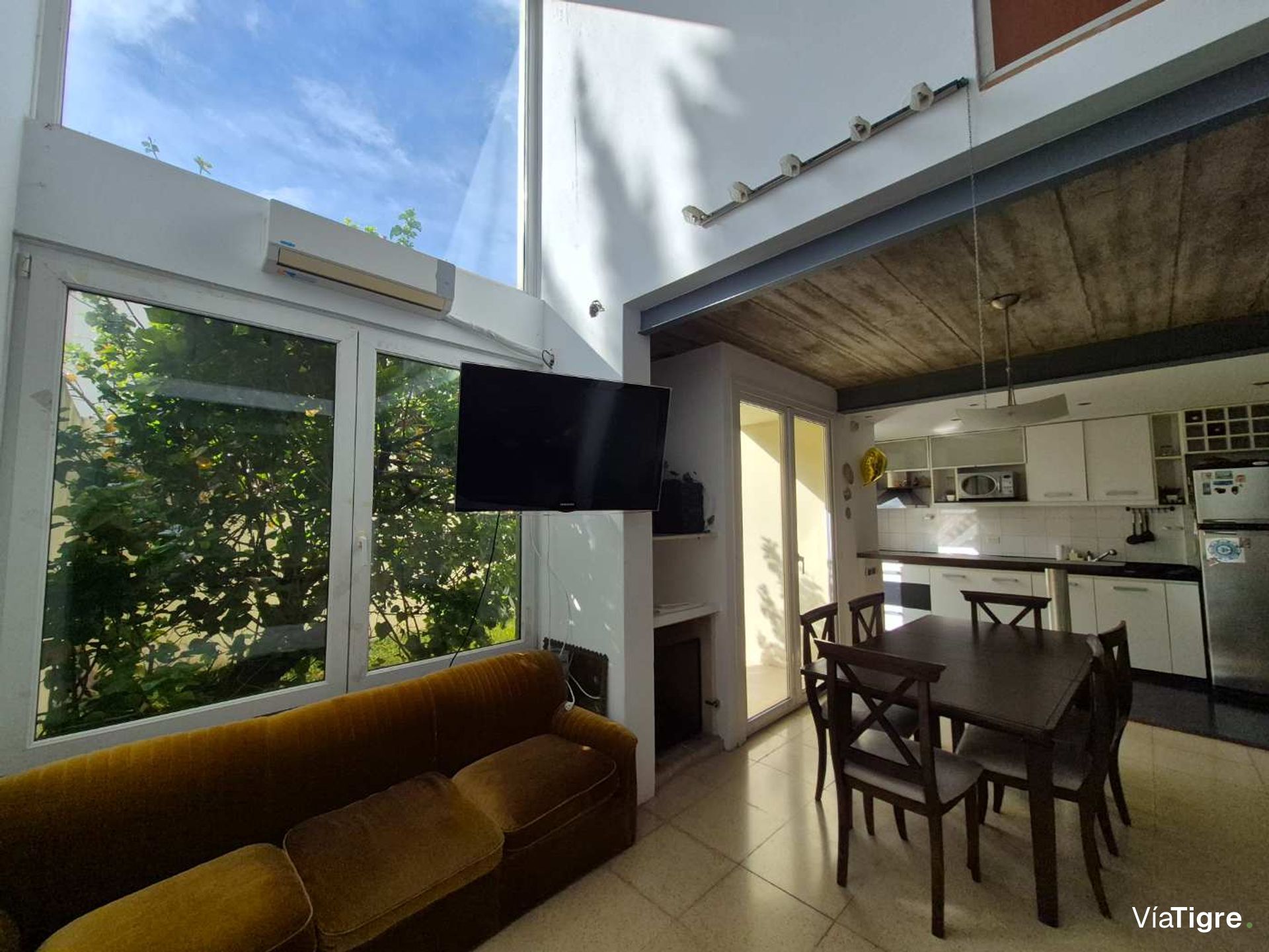 2 Casas 8 Ambientes VENTA Olivos Cochera Jardin
