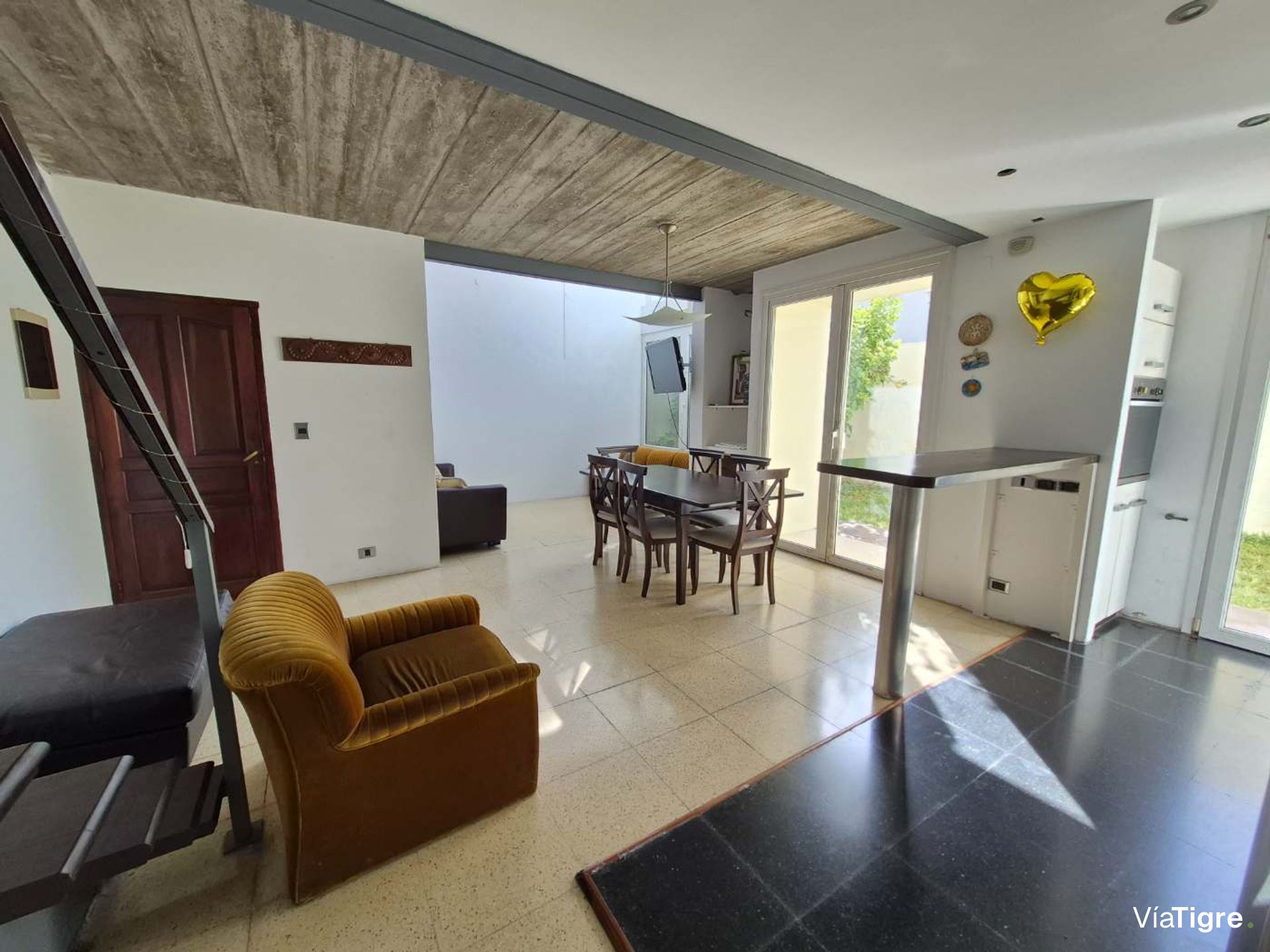 2 Casas 8 Ambientes VENTA Olivos Cochera Jardin
