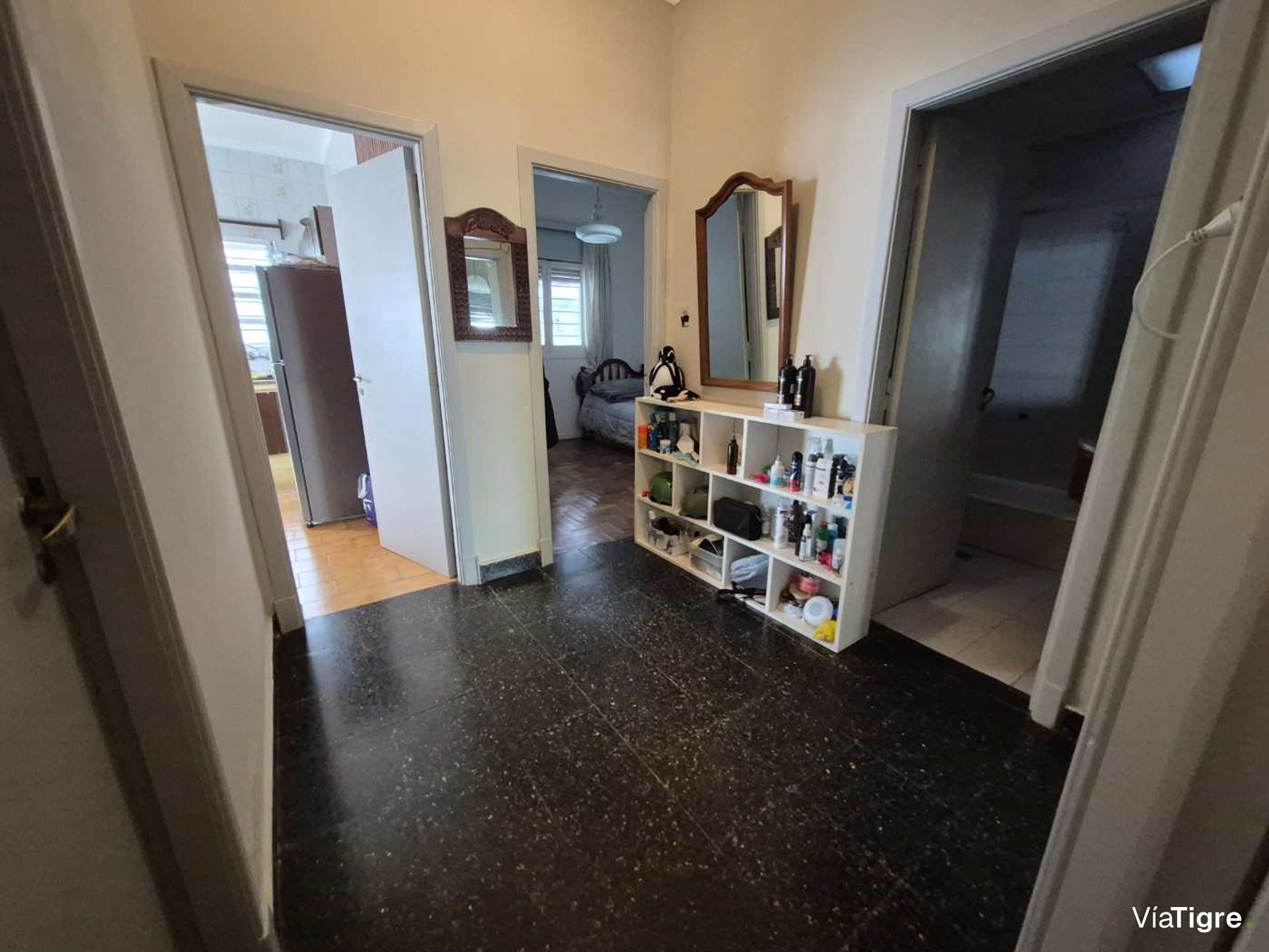 2 Casas 8 Ambientes VENTA Olivos Cochera Jardin