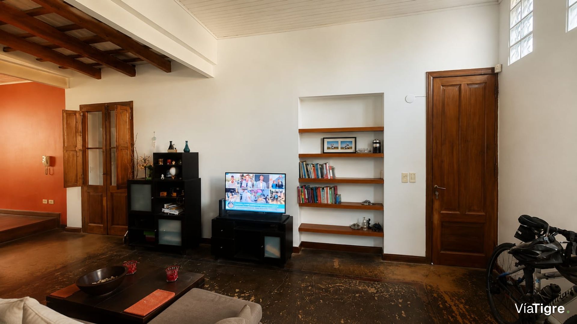 Casa venta 5 amb luminosa jardín pileta Martínez
