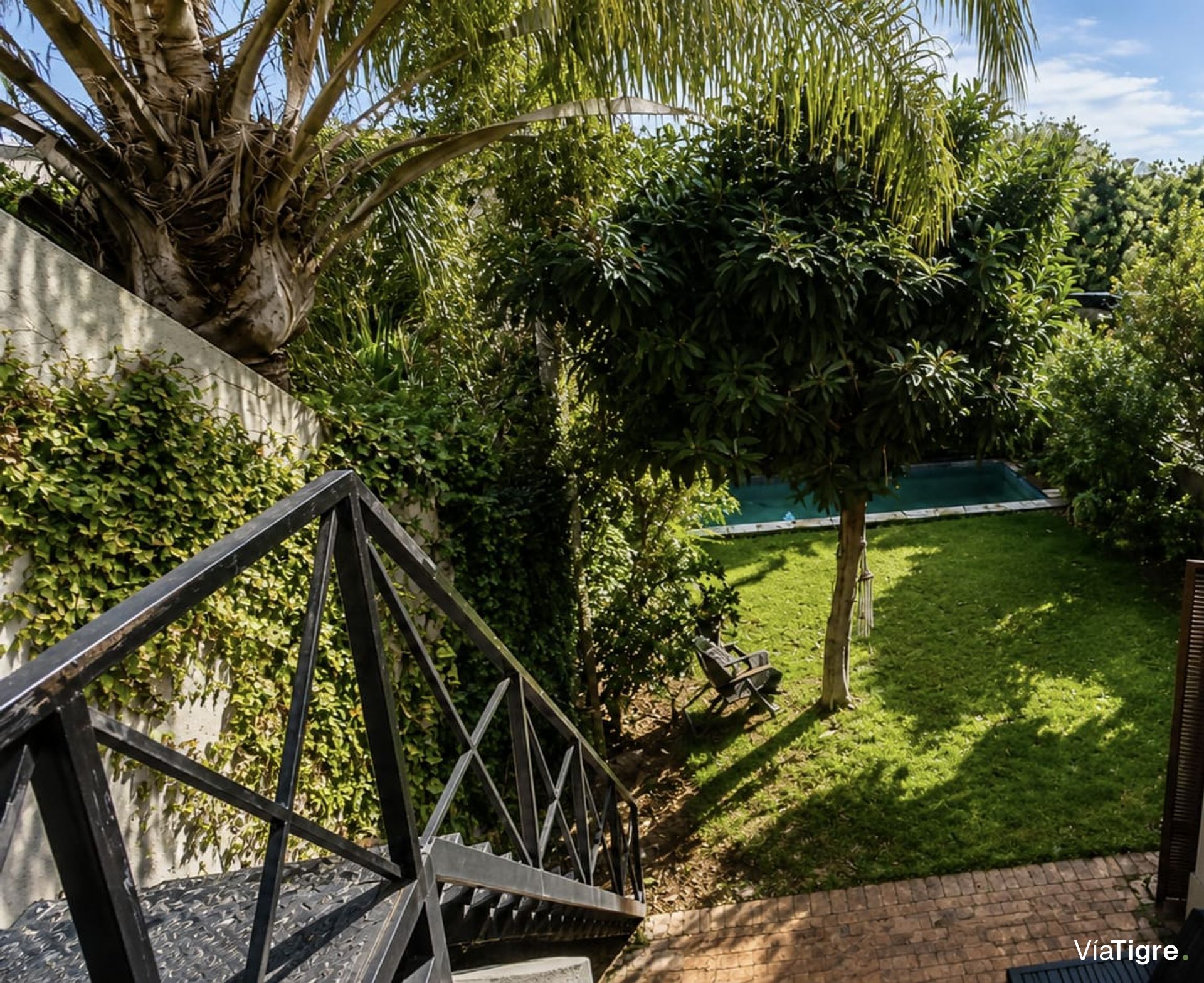 Casa venta 5 amb luminosa jardín pileta Martínez