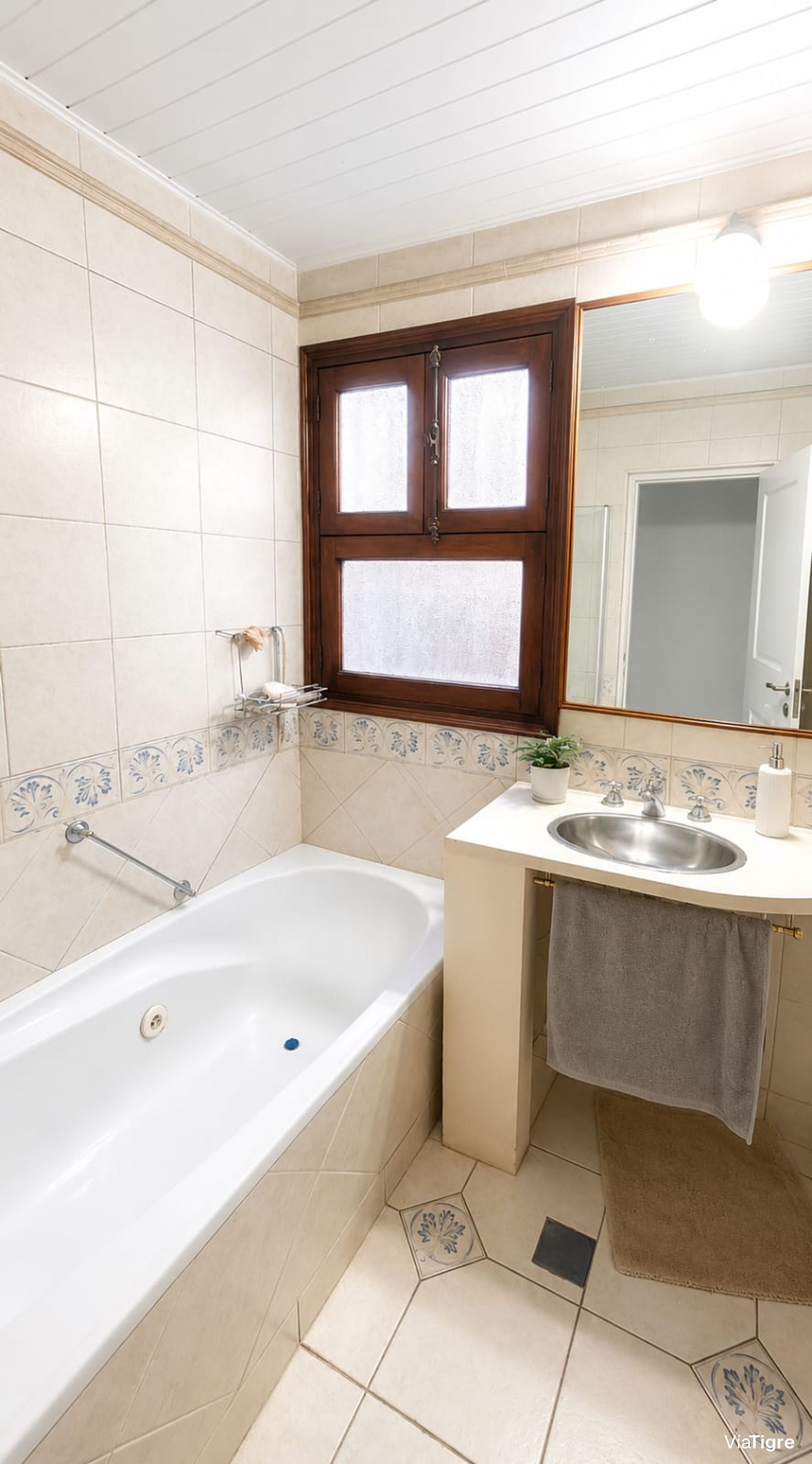 Casa venta 5 amb luminosa jardín pileta Martínez