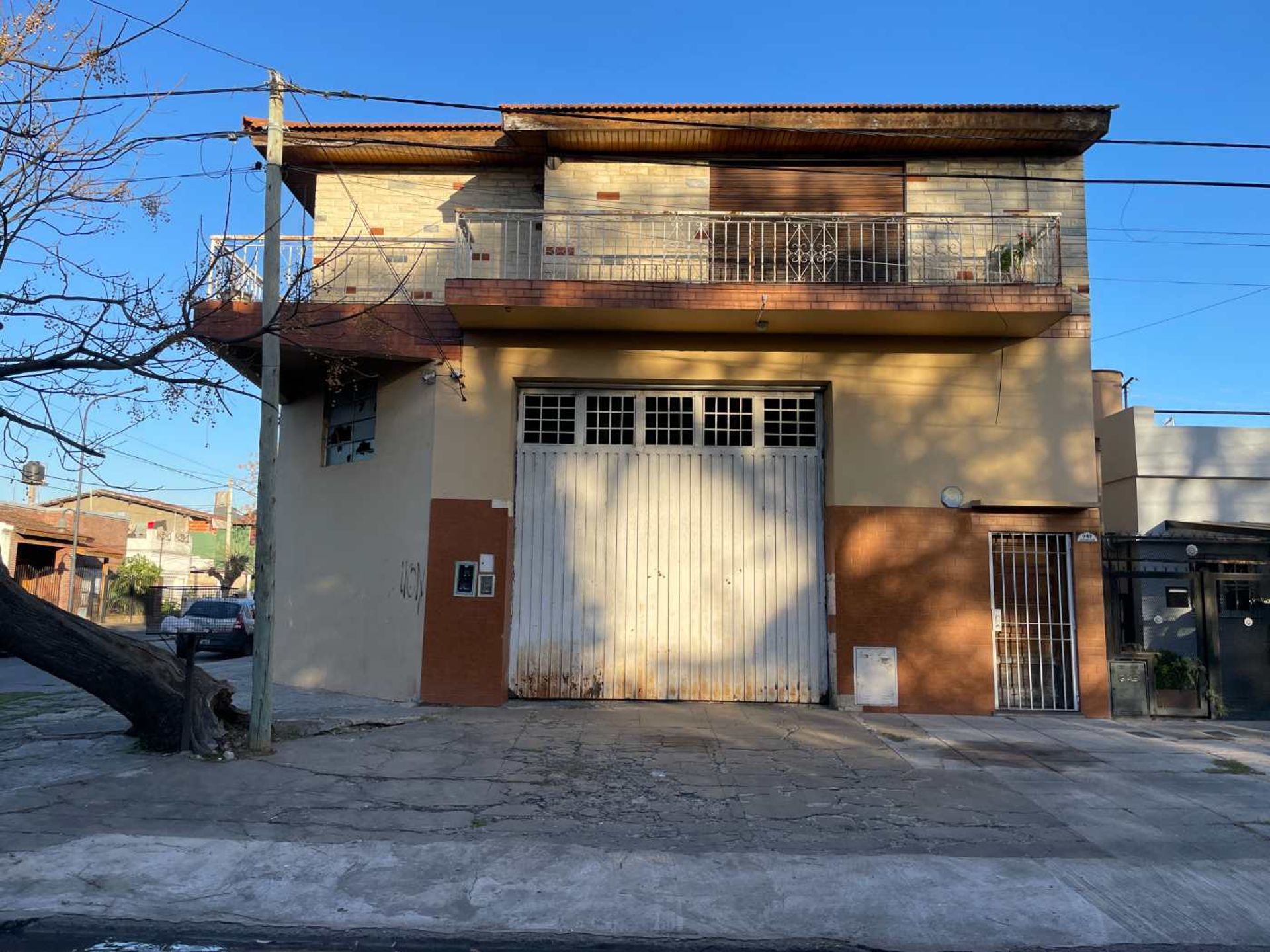 Galpón + Casa 5Amb Potencial Comercial Torcuato