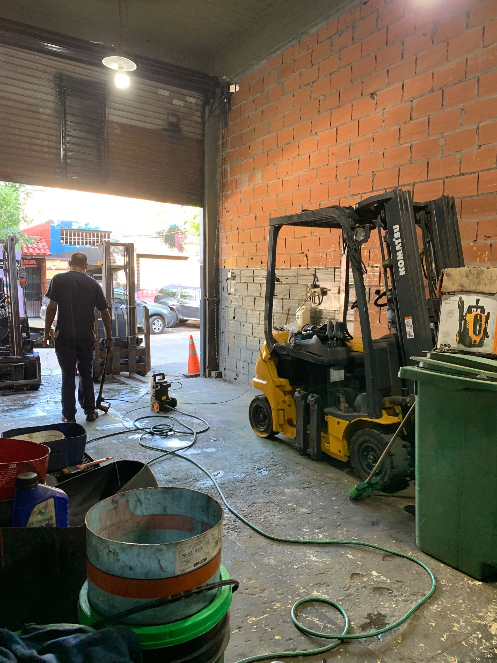 venta esquina galpón/terreno
