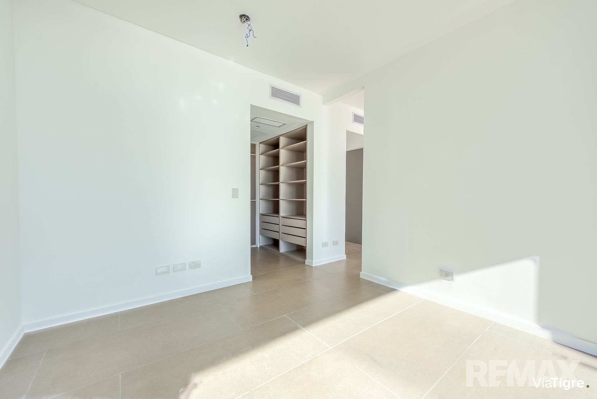 Venta departamento 2 ambientes en Oceana Nordelta