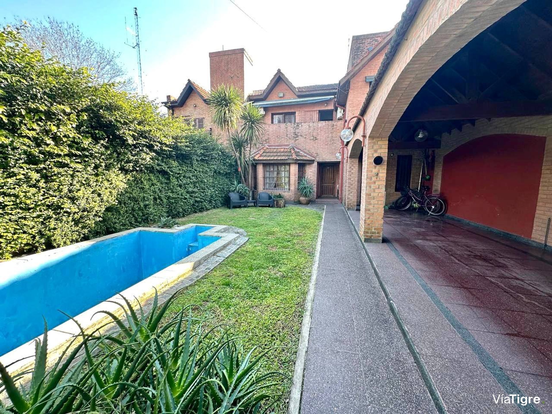 Duplex en Venta 4 amb en Lomas de Boulogne