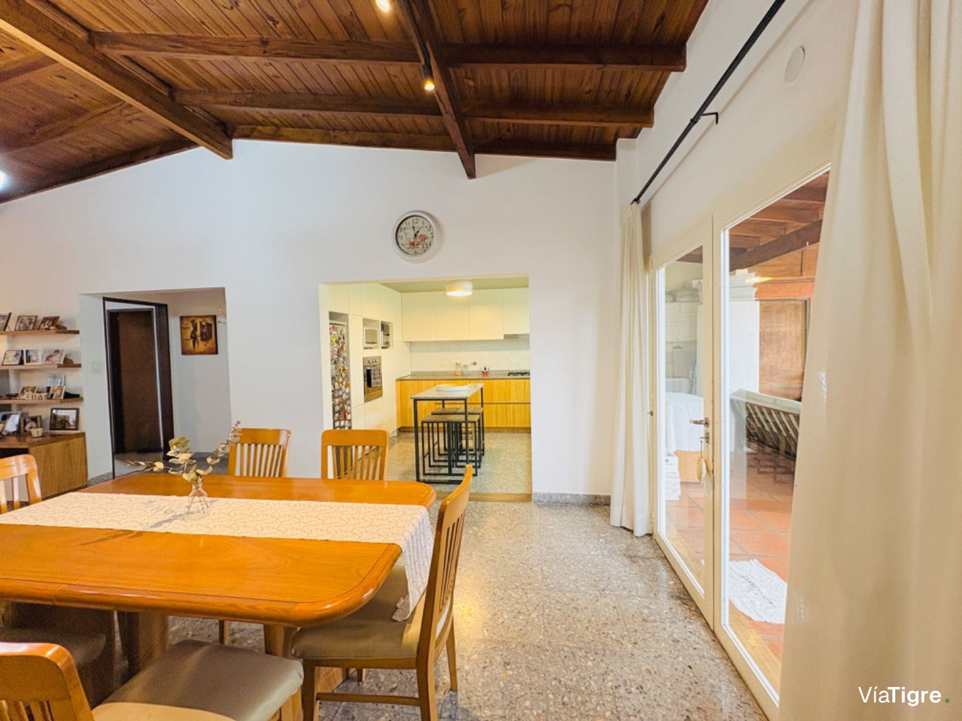 Venta Casa De 3 Dormitorios Parque Y Cocheras