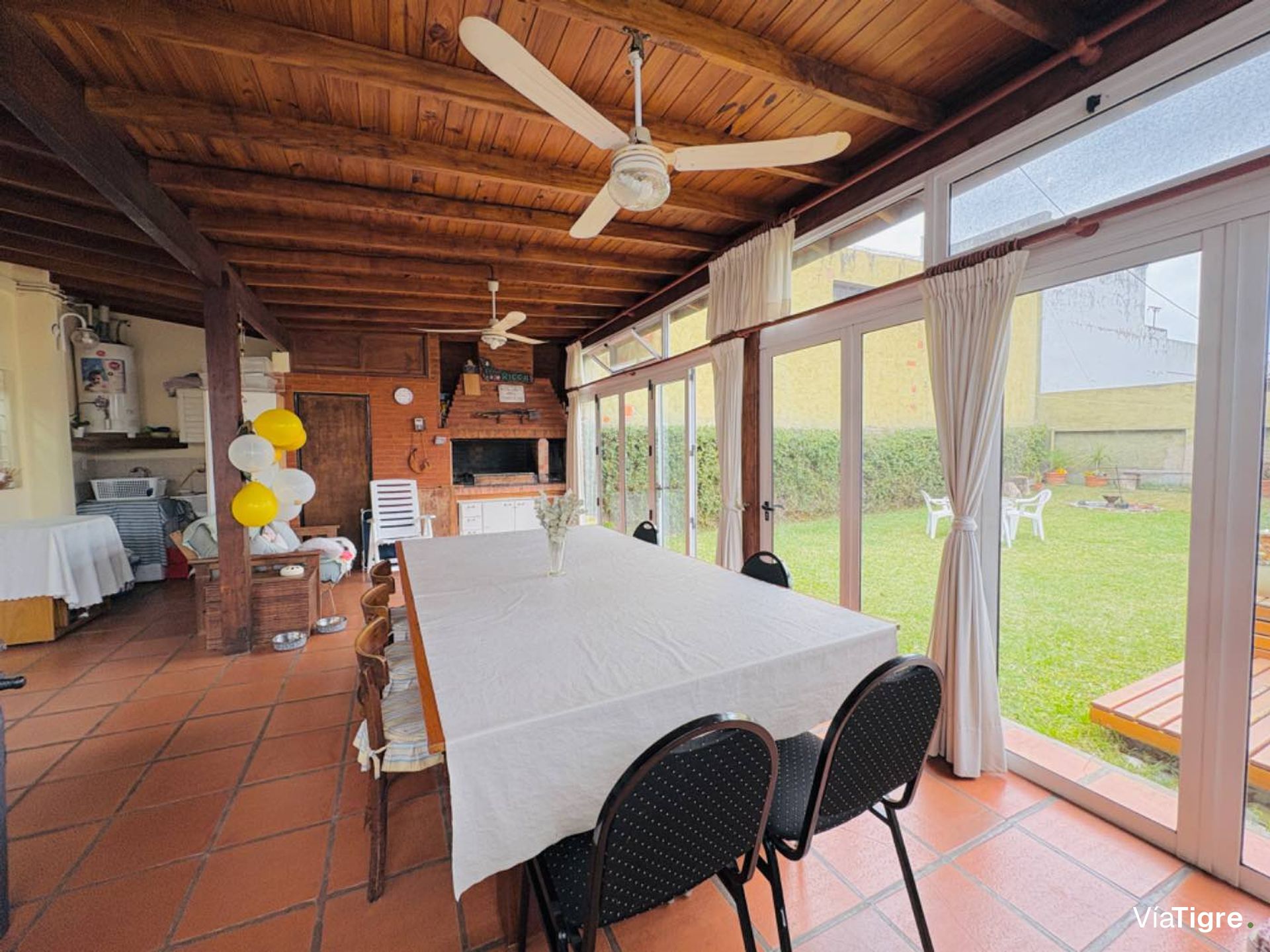 Venta Casa De 3 Dormitorios Parque Y Cocheras