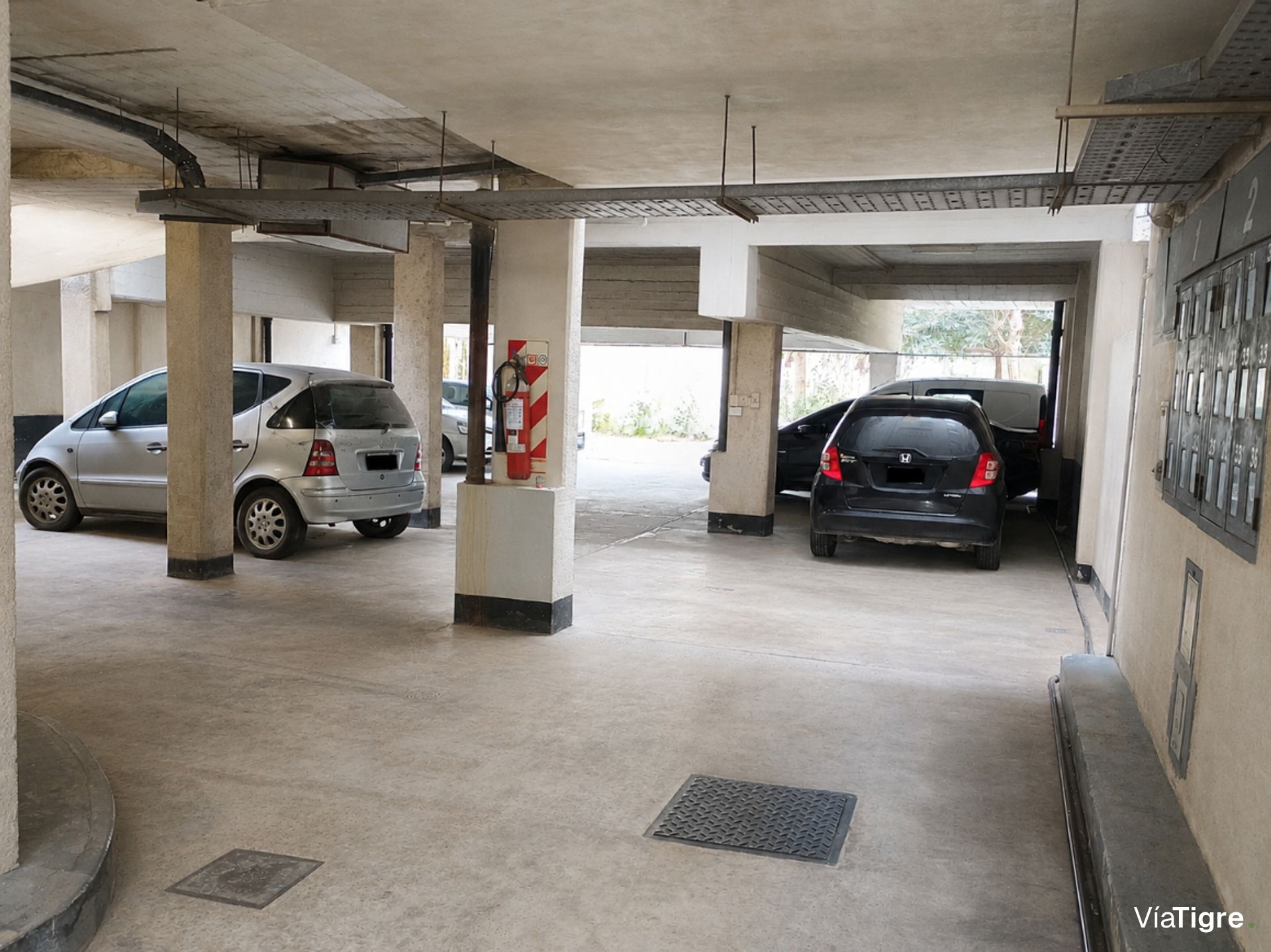 Venta Dpto 3 Amb En Olivos Con Balcon Y Cochera