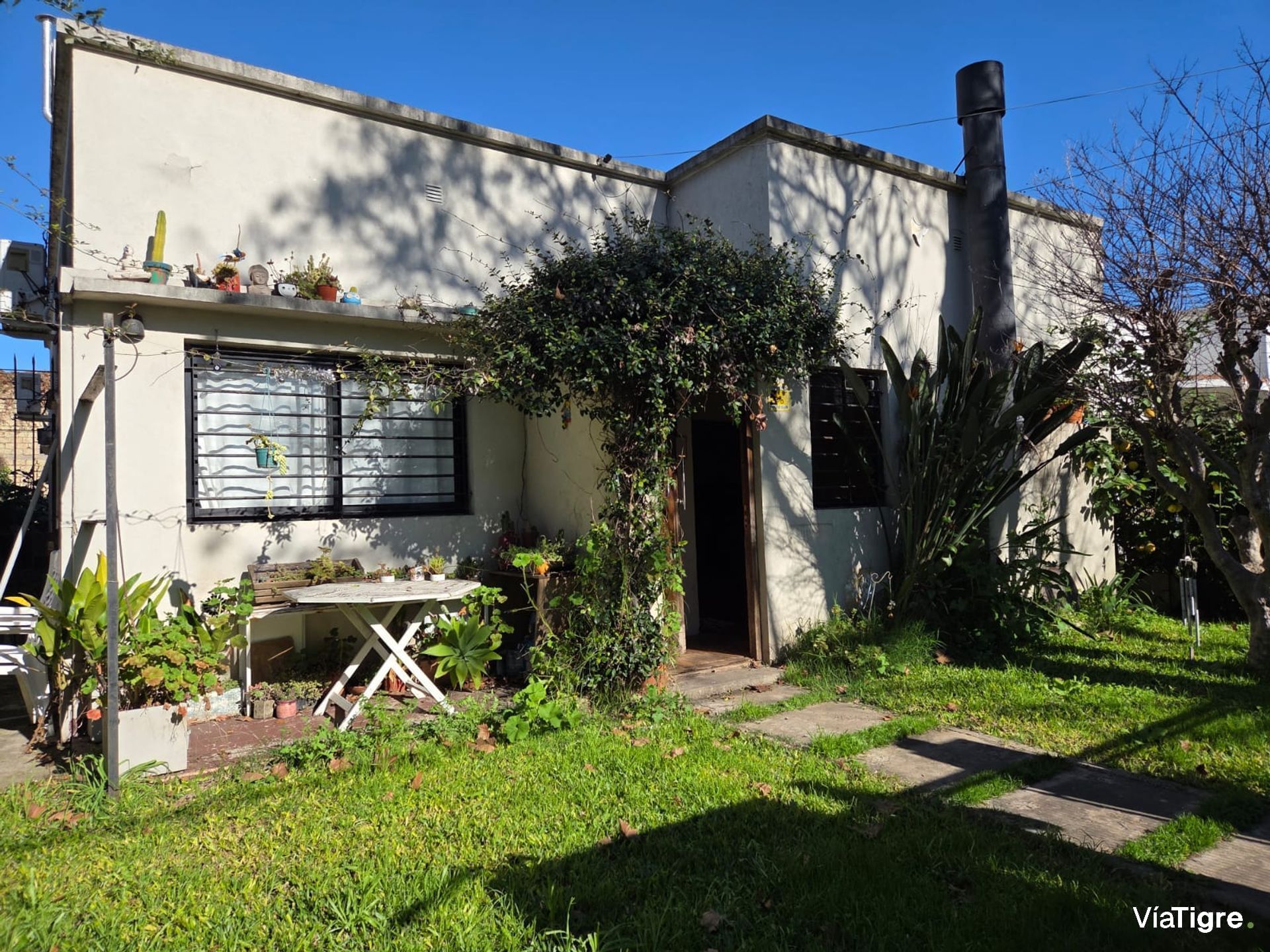 Casa En Venta 4 Amb. Jardin Y Pileta - San Isidro