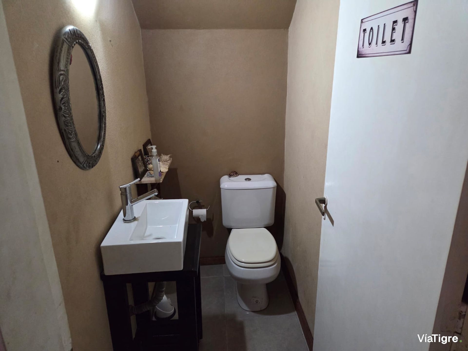 Casa En Venta 4 Amb. Jardin Y Pileta - San Isidro