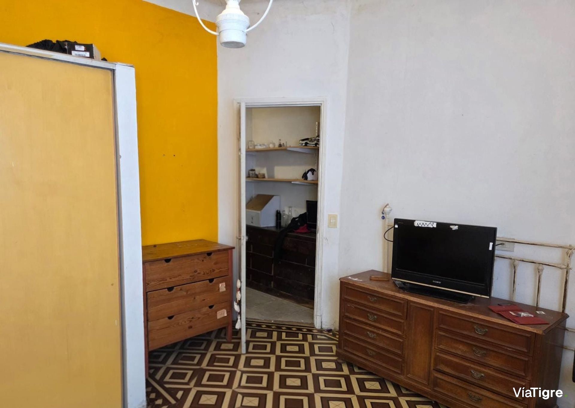 Casa En Venta 4 Amb. Jardin Y Pileta - San Isidro