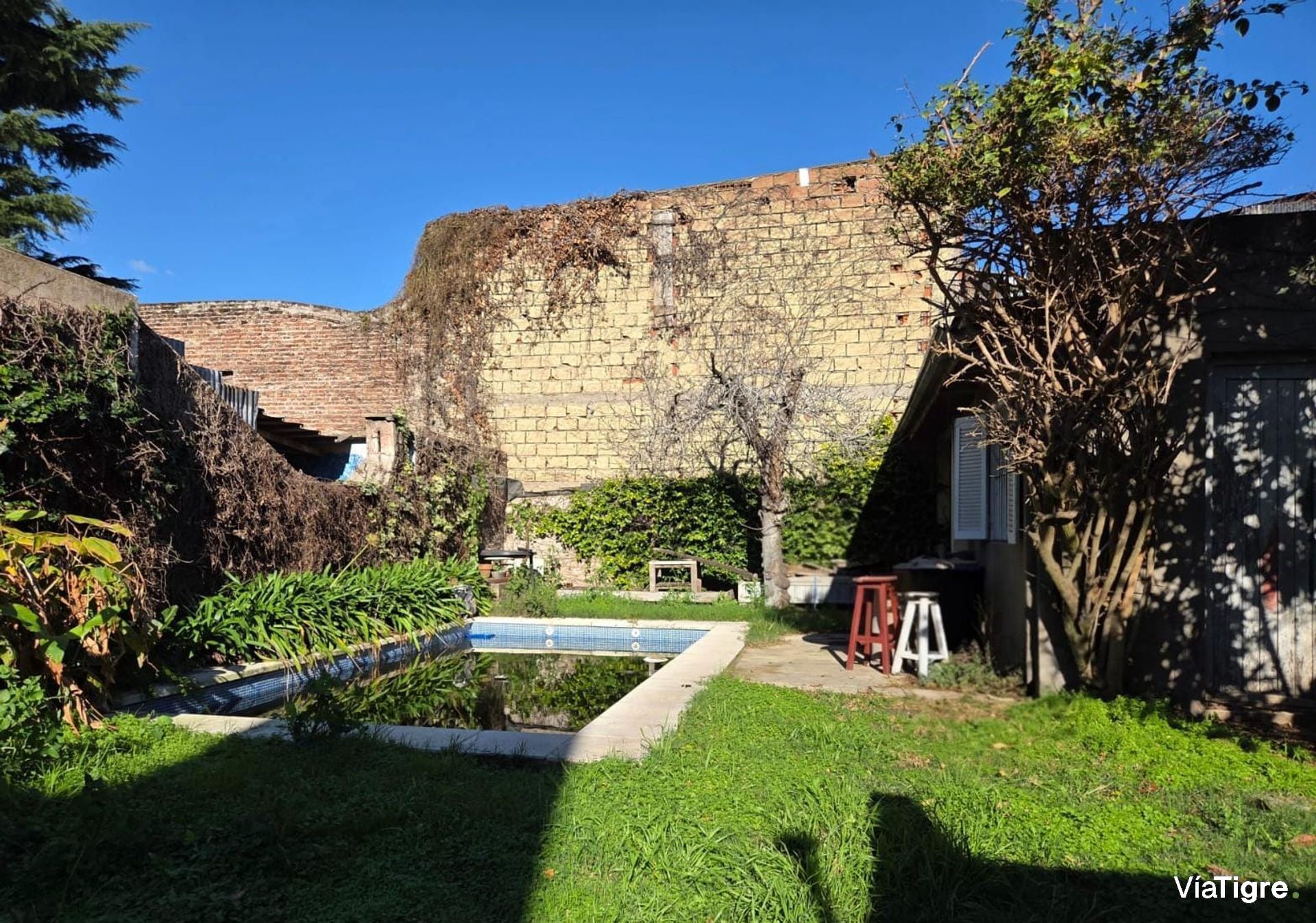 Casa En Venta 4 Amb. Jardin Y Pileta - San Isidro