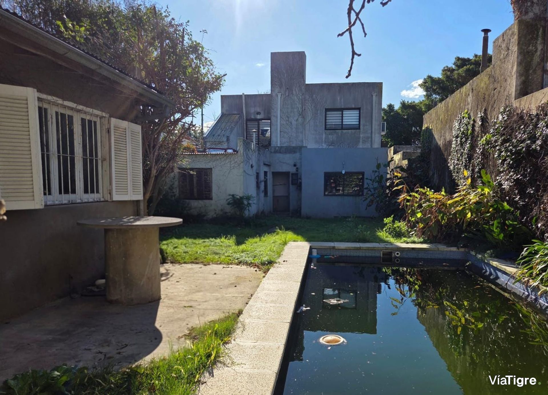 Casa En Venta 4 Amb. Jardin Y Pileta - San Isidro