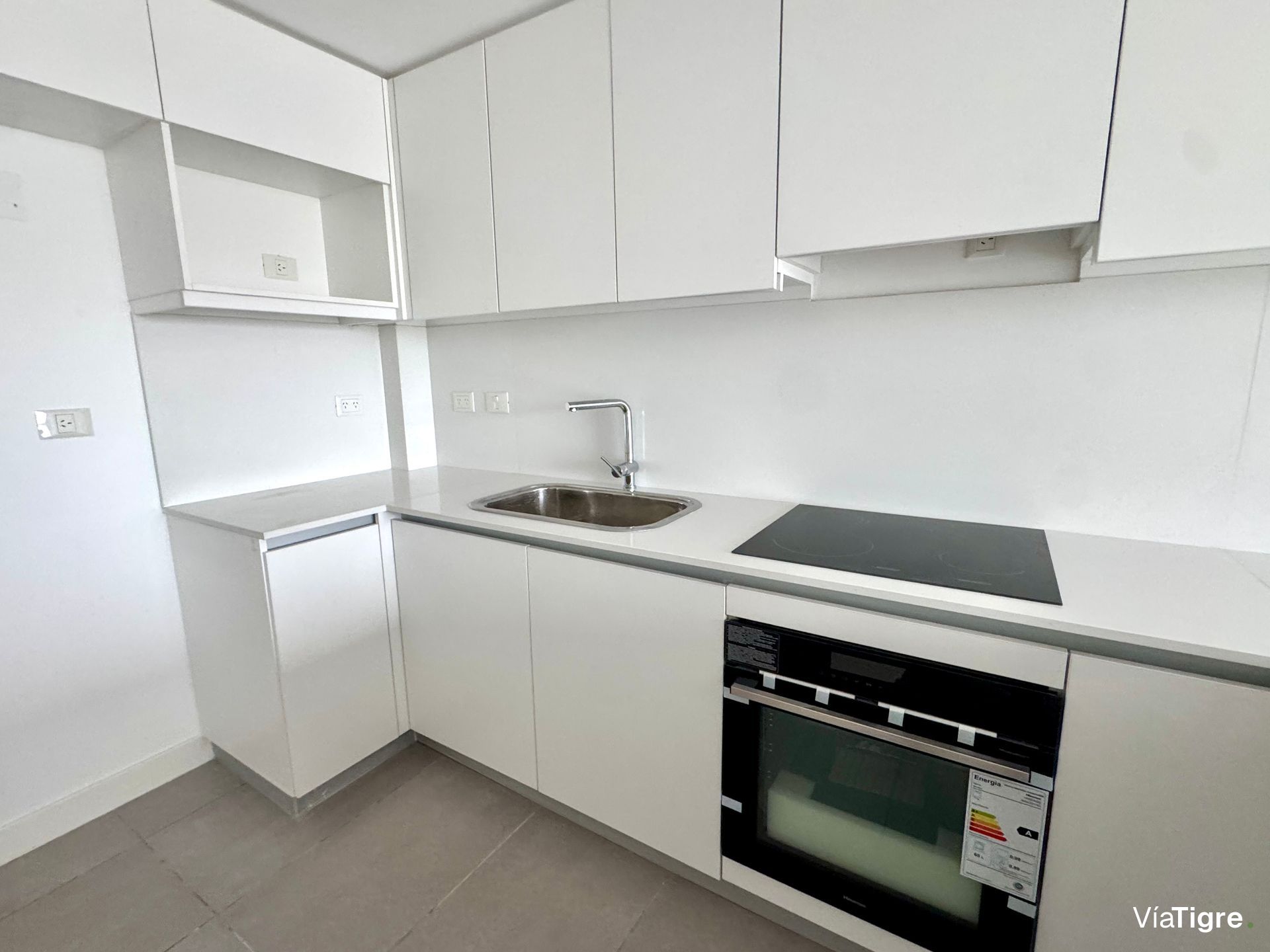VENTA 2 Ambientes c Cochera estrenar BLISS