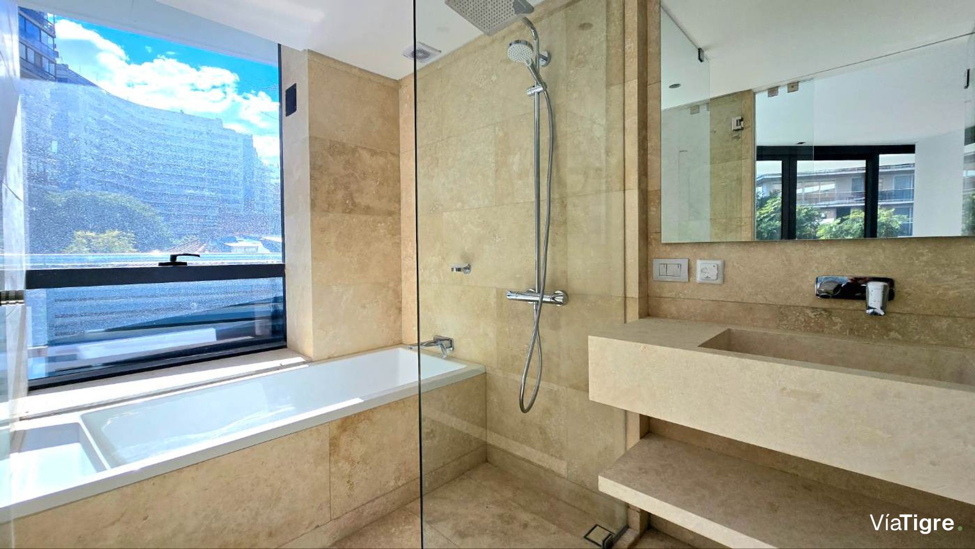 Dúplex 4 Amb | 3 Suites | 2 Cocheras La Lucila