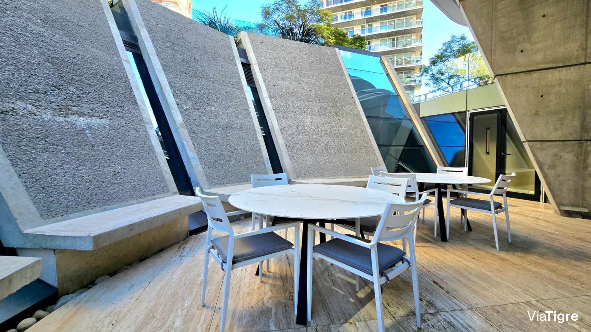 Dúplex 4 Amb | 3 Suites | 2 Cocheras La Lucila