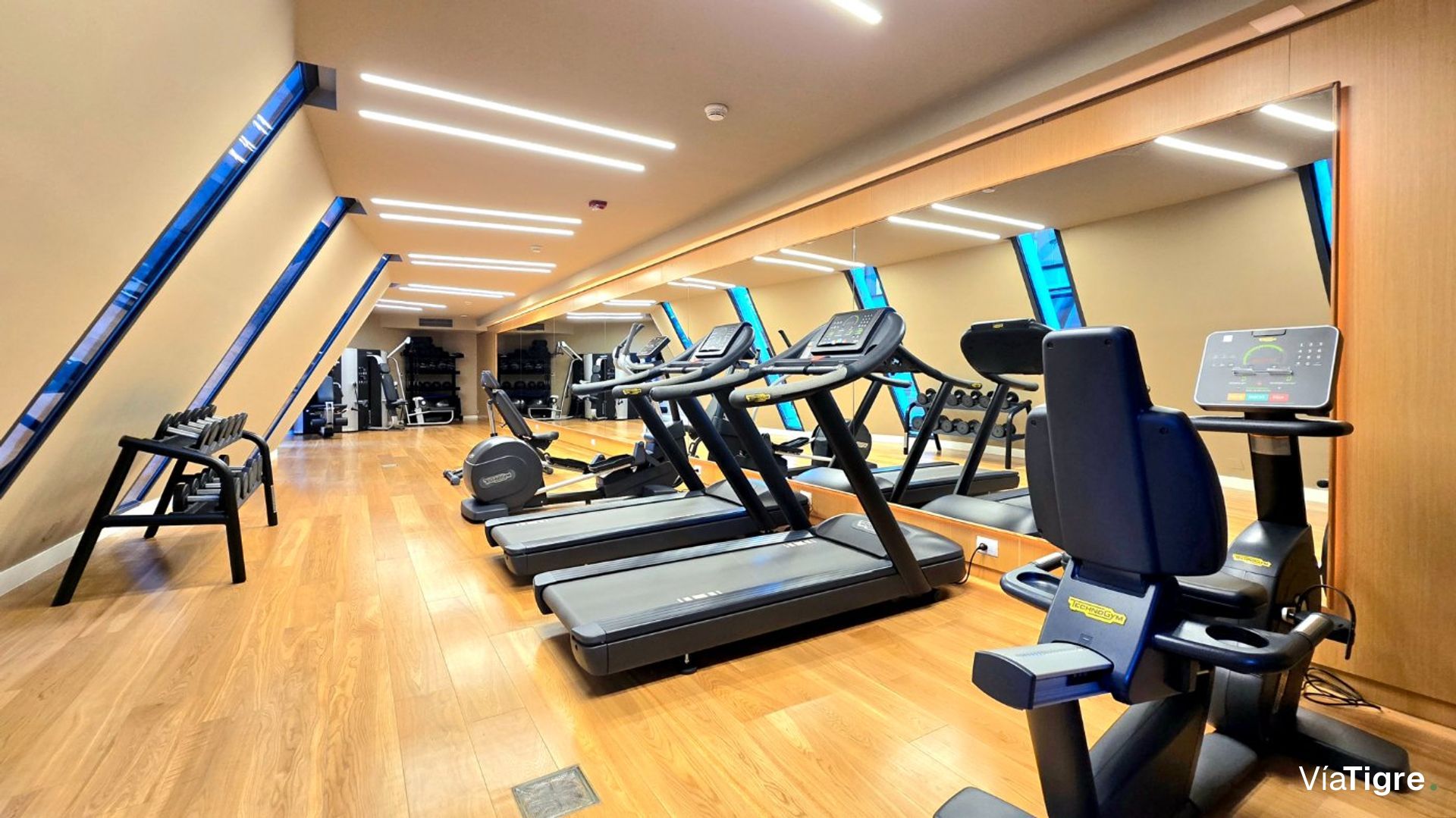 Dúplex 4 Amb | 3 Suites | 2 Cocheras La Lucila