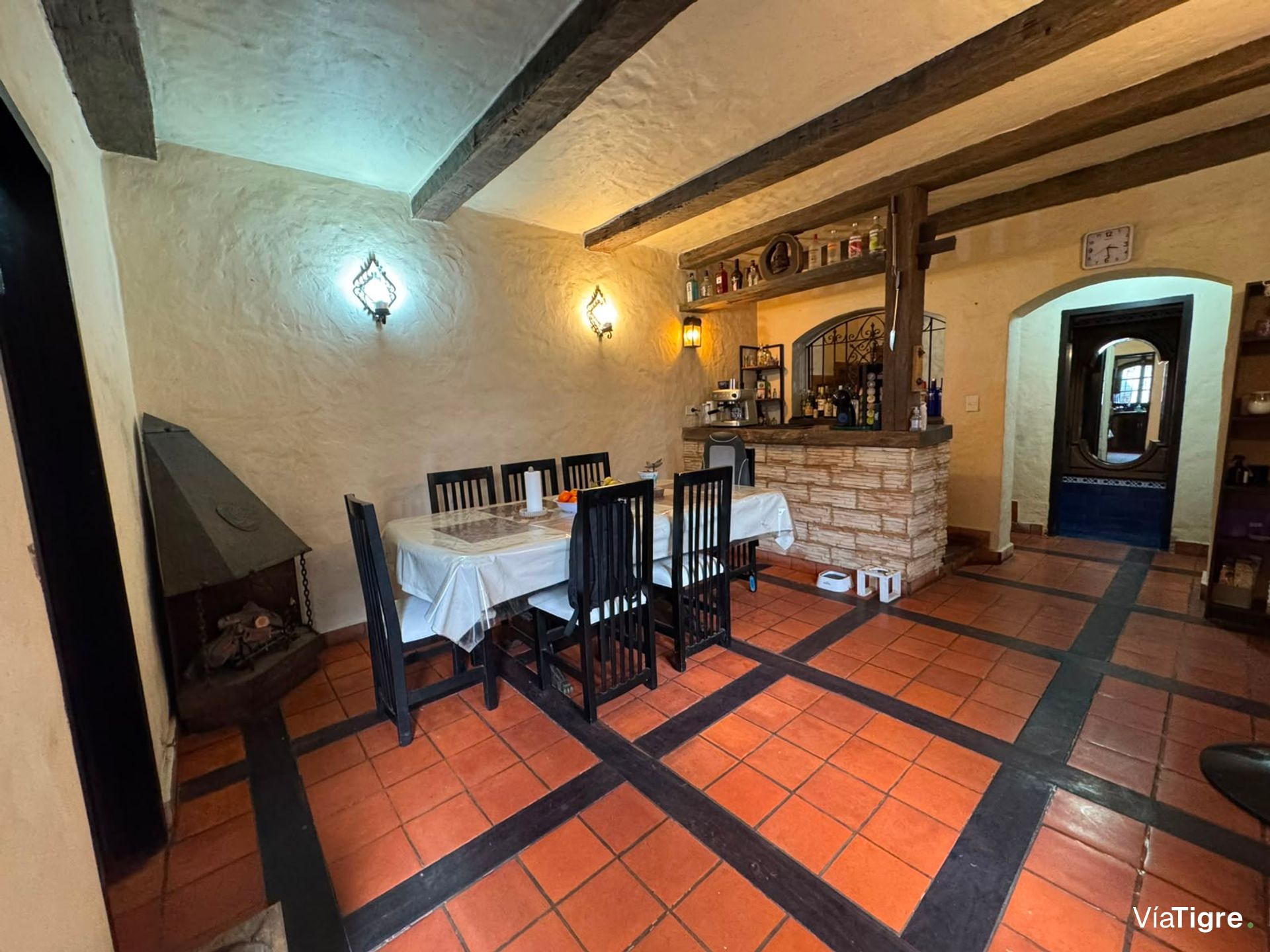 Casa estilo colonial español - San Fernando -