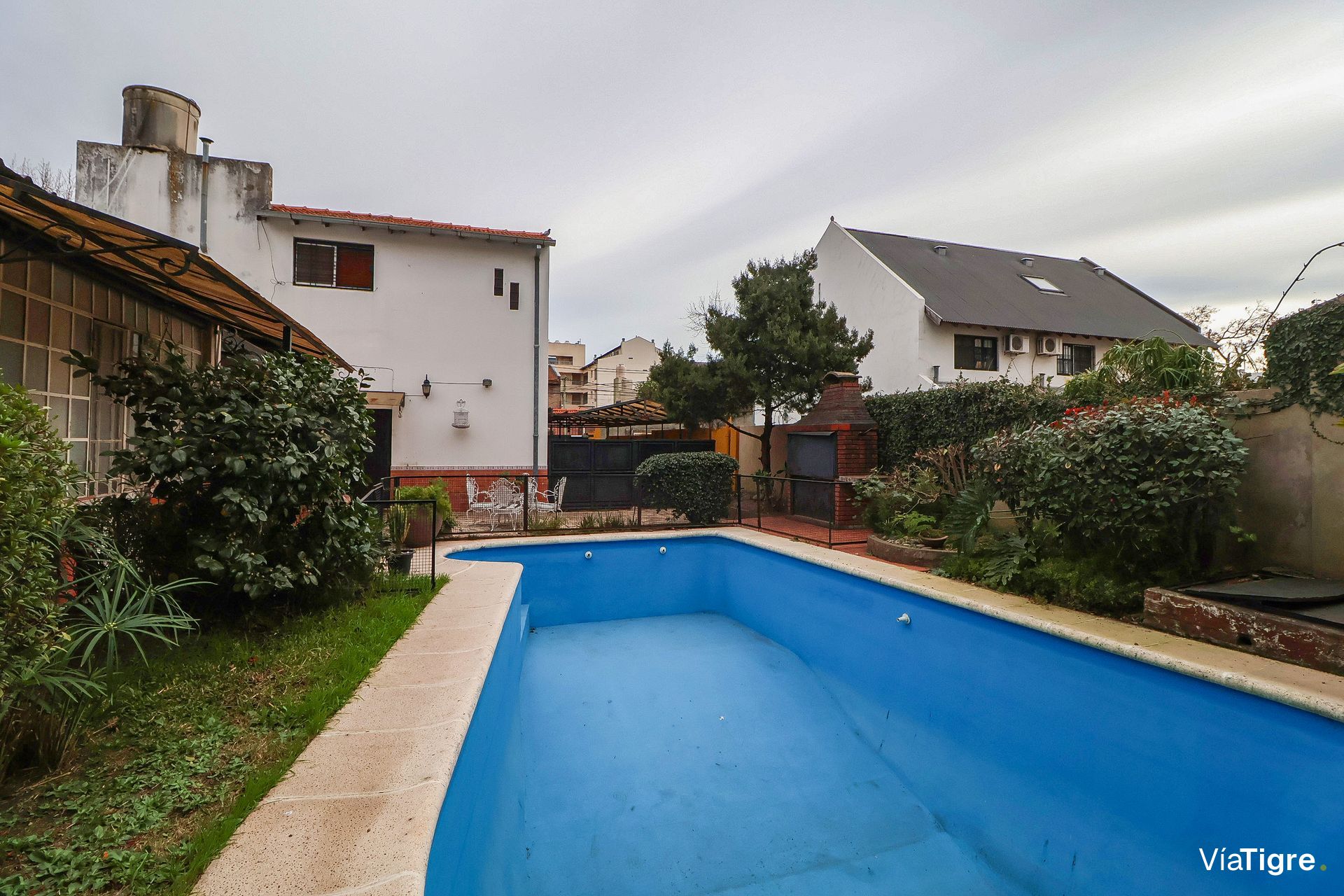 Chalet 6 Amb con Pileta, Jardín y Cochera -Florida