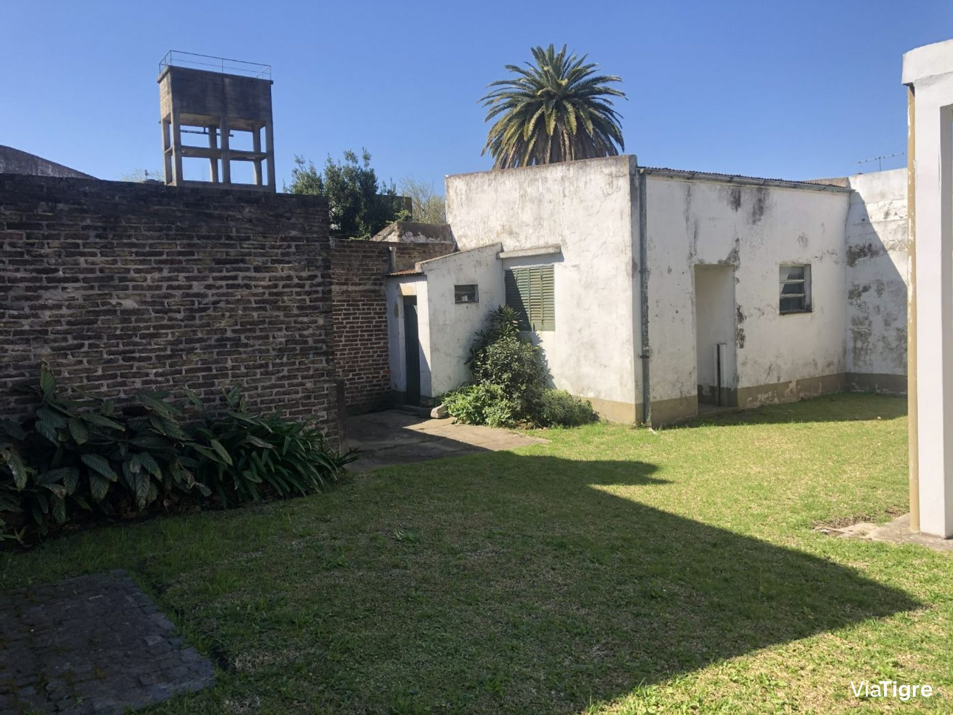 CASA, LOTE PROPIO, GRAN JARDIN, a reciclar, TIGRE