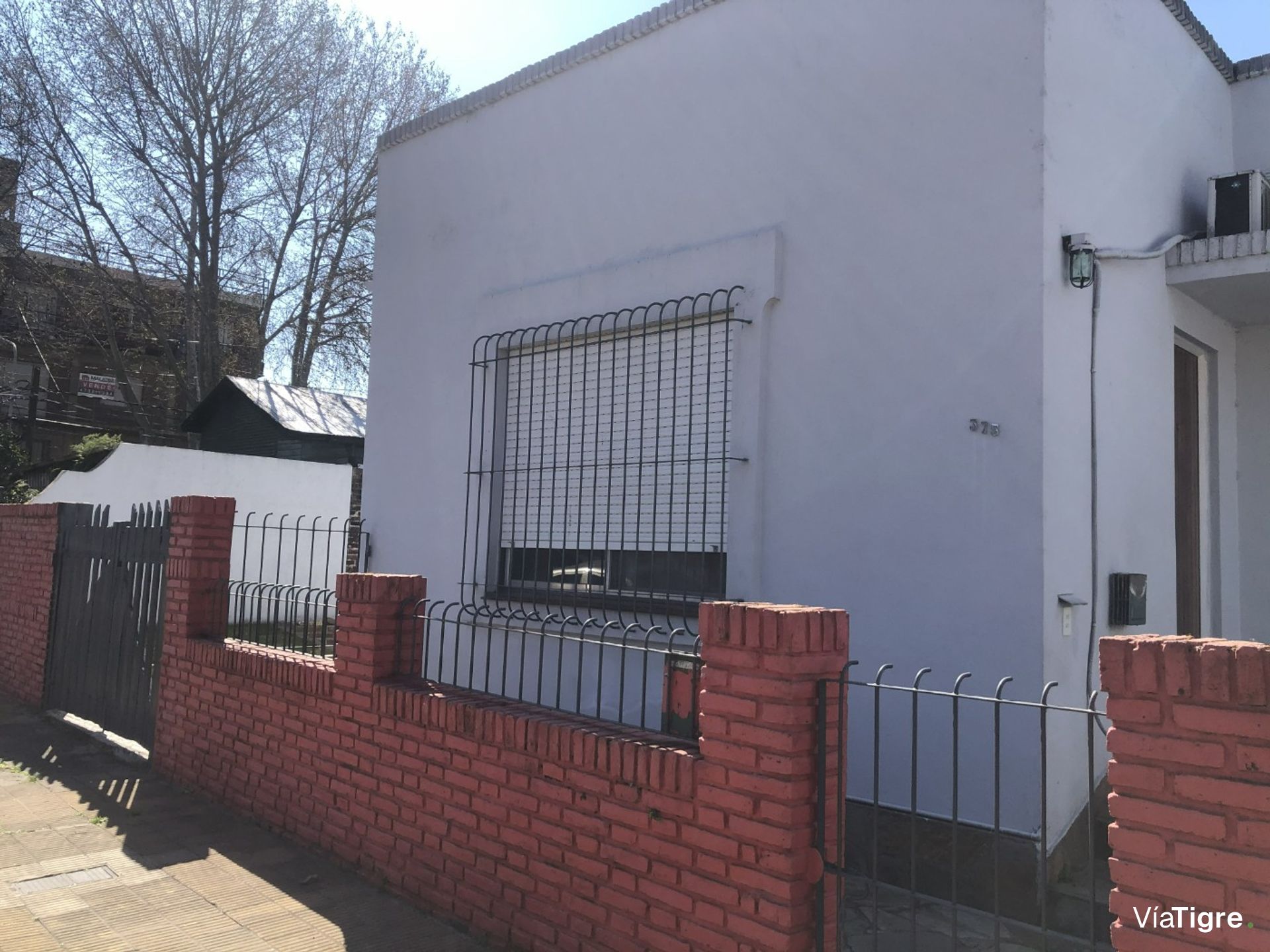 CASA, LOTE PROPIO, GRAN JARDIN, a reciclar, TIGRE