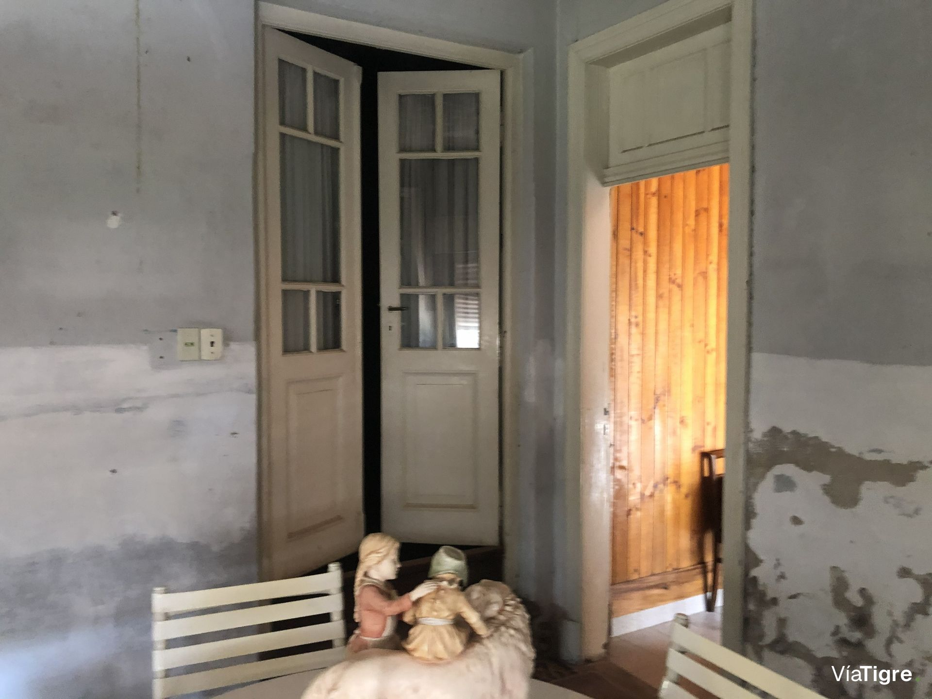 CASA, LOTE PROPIO, GRAN JARDIN, a reciclar, TIGRE