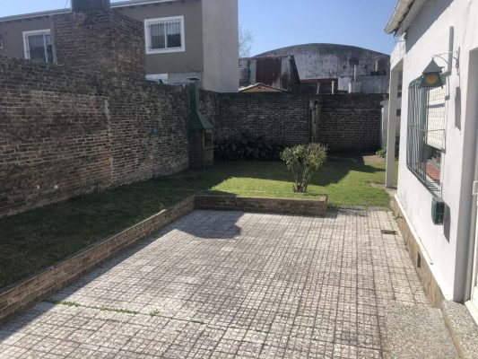 CASA, LOTE PROPIO, GRAN JARDIN, a reciclar, TIGRE