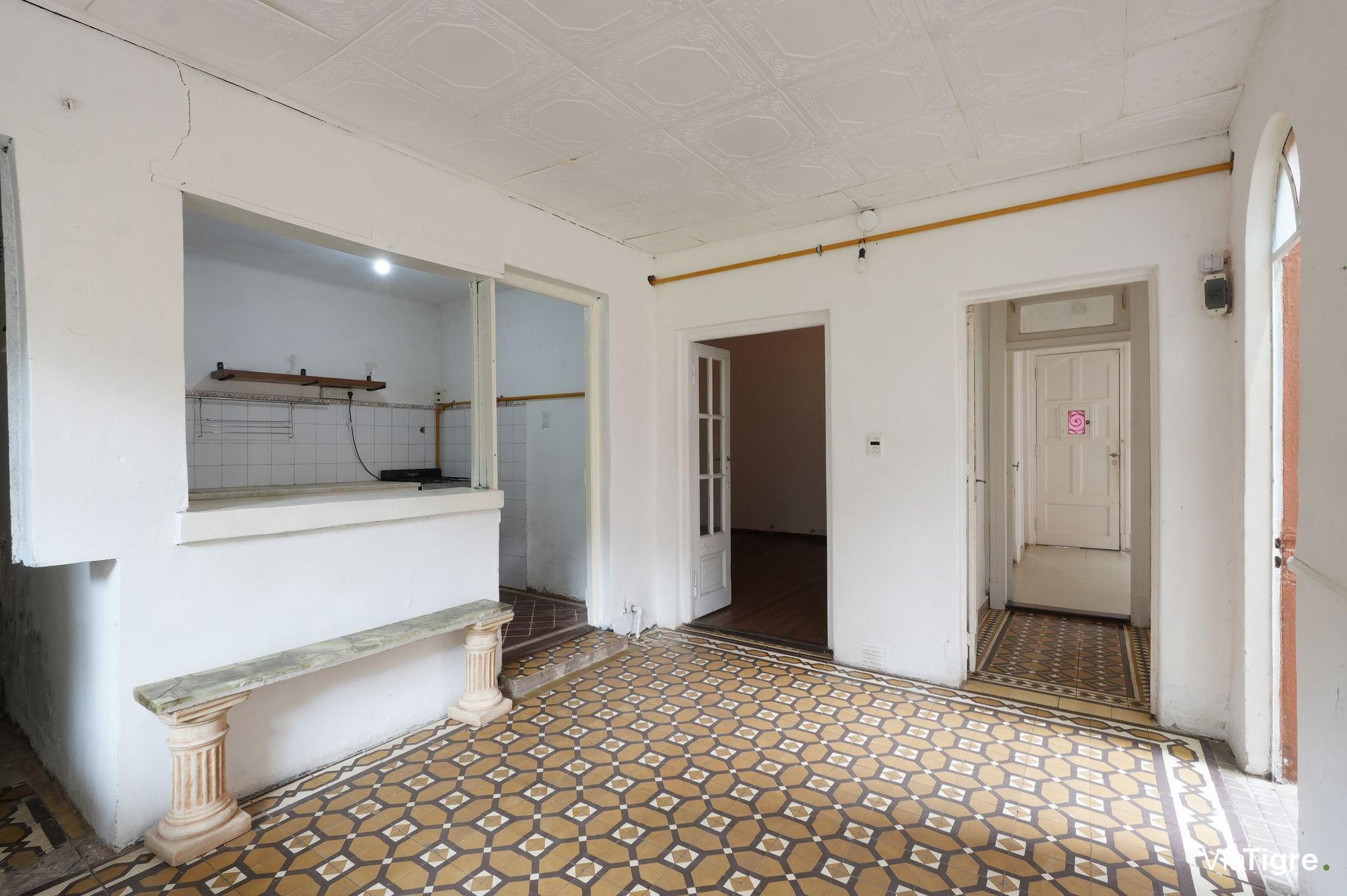 Casa 3 Ambientes c Jardín Vías Libertador Martinez