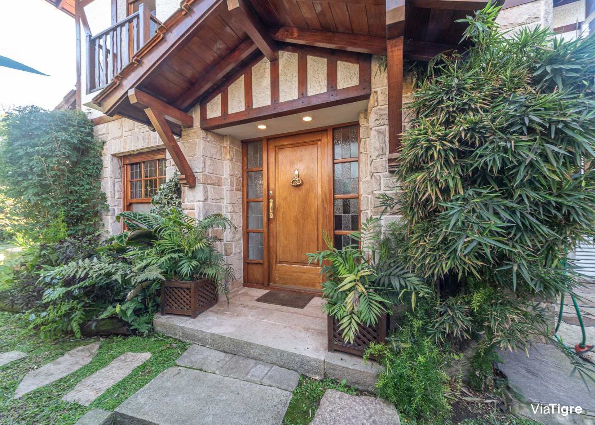 Venta Casa 6 Ambientes B. Parque Aguirre, Acassuso