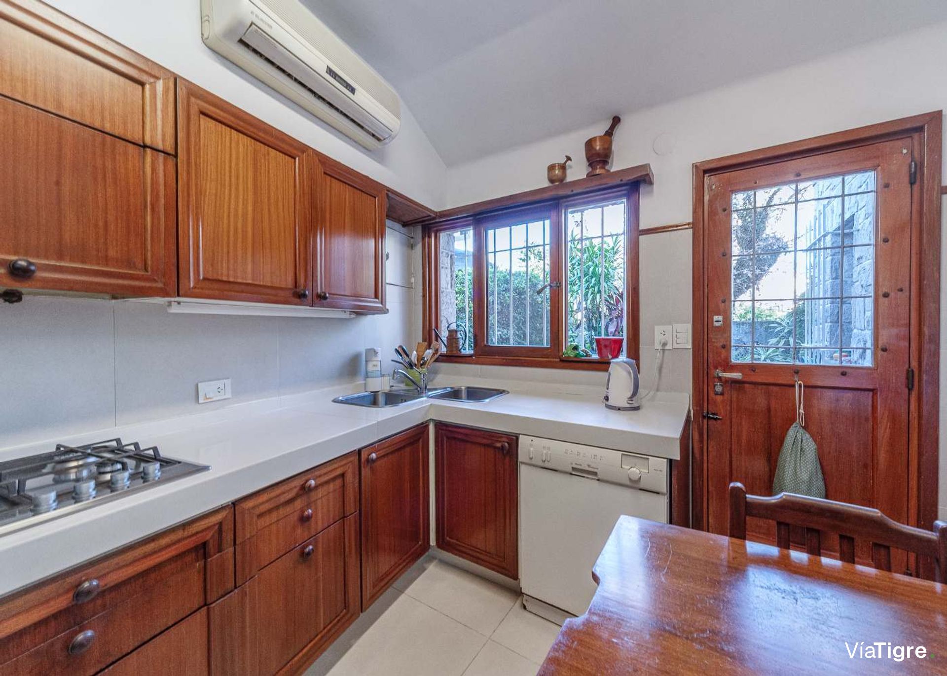 Venta Casa 6 Ambientes B. Parque Aguirre, Acassuso