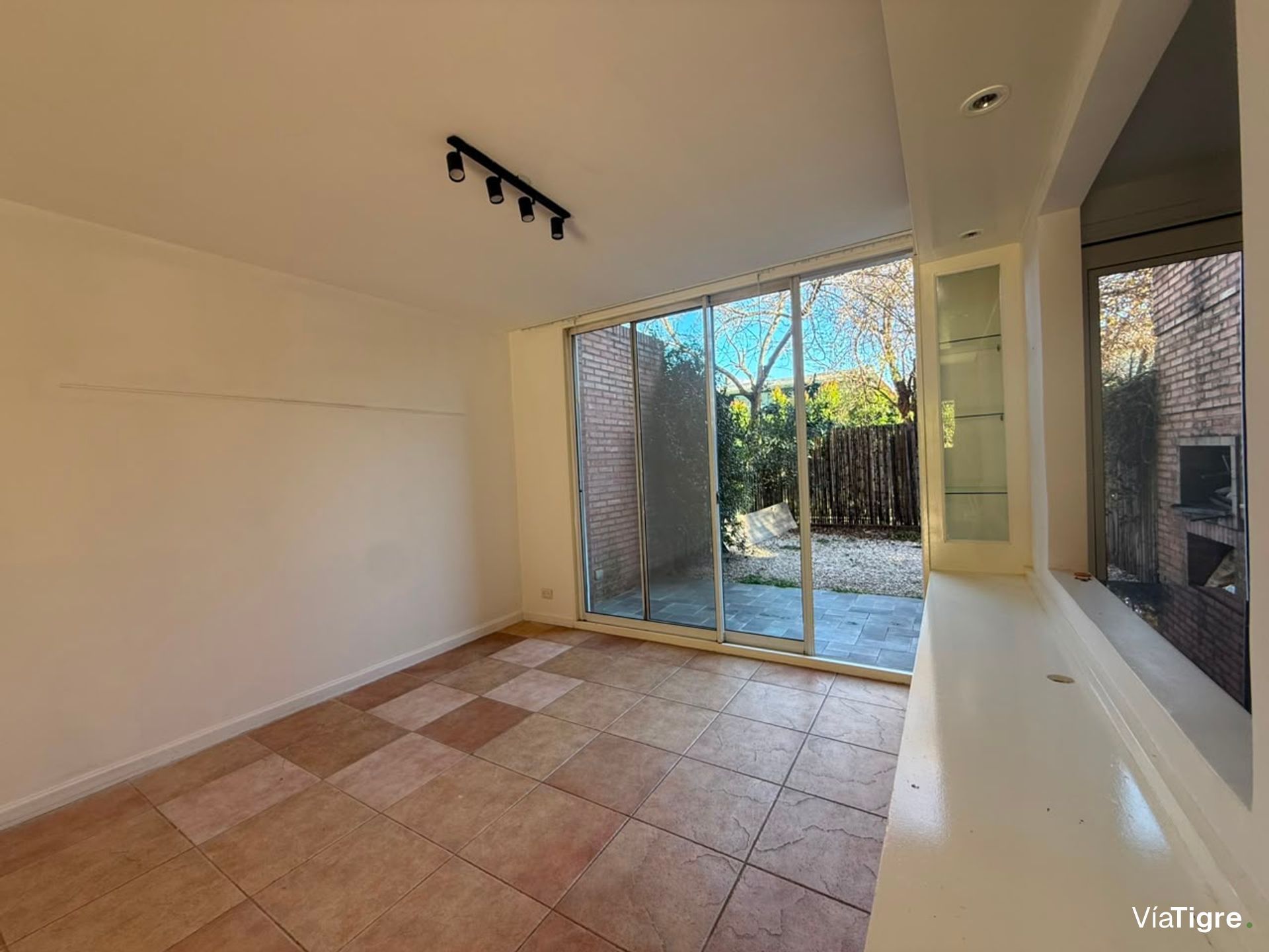 Venta Duplex 3 Amb Con Jardin Propio En San Isidro